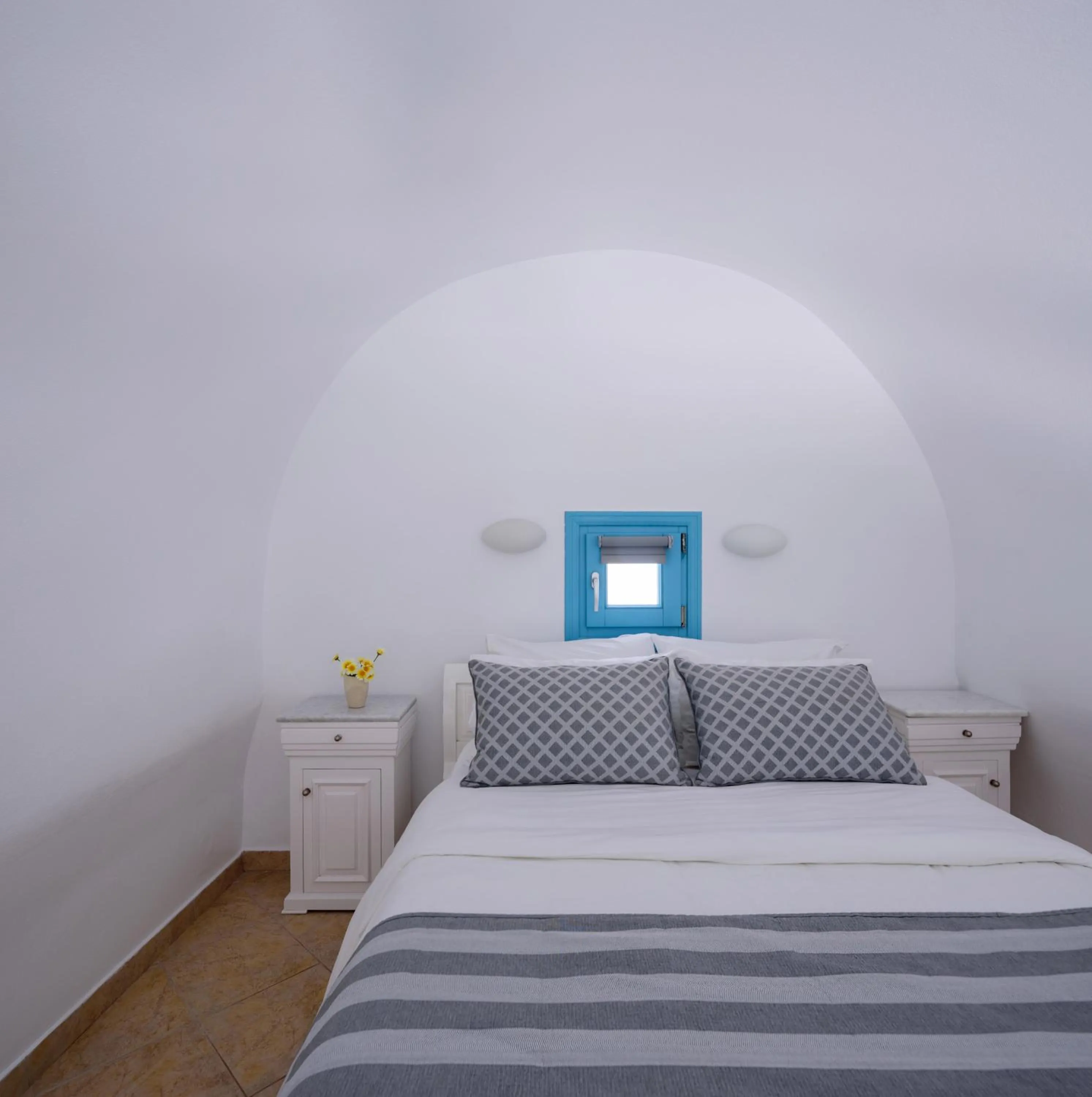 Bed in Kalestesia Suites