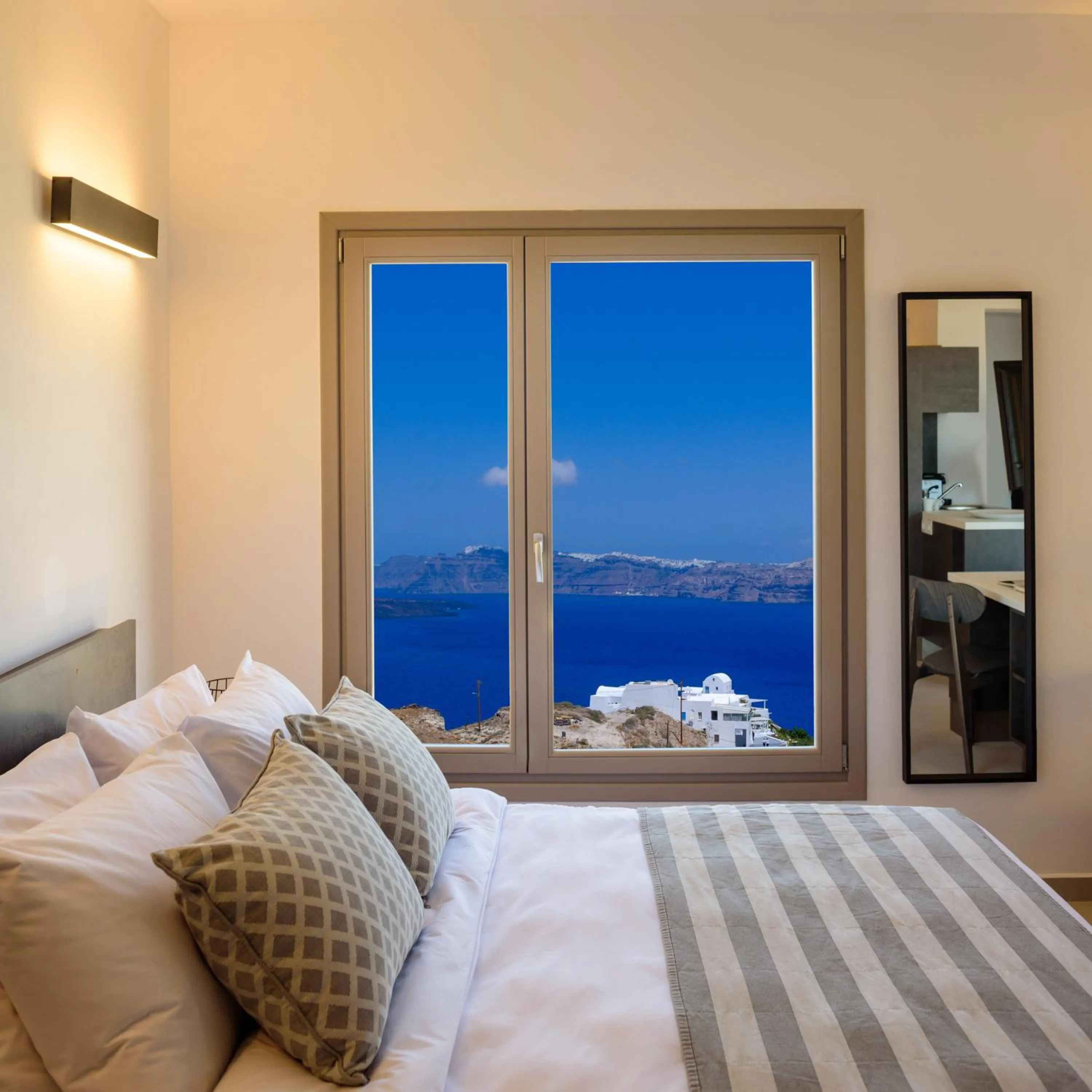 Bed in Kalestesia Suites