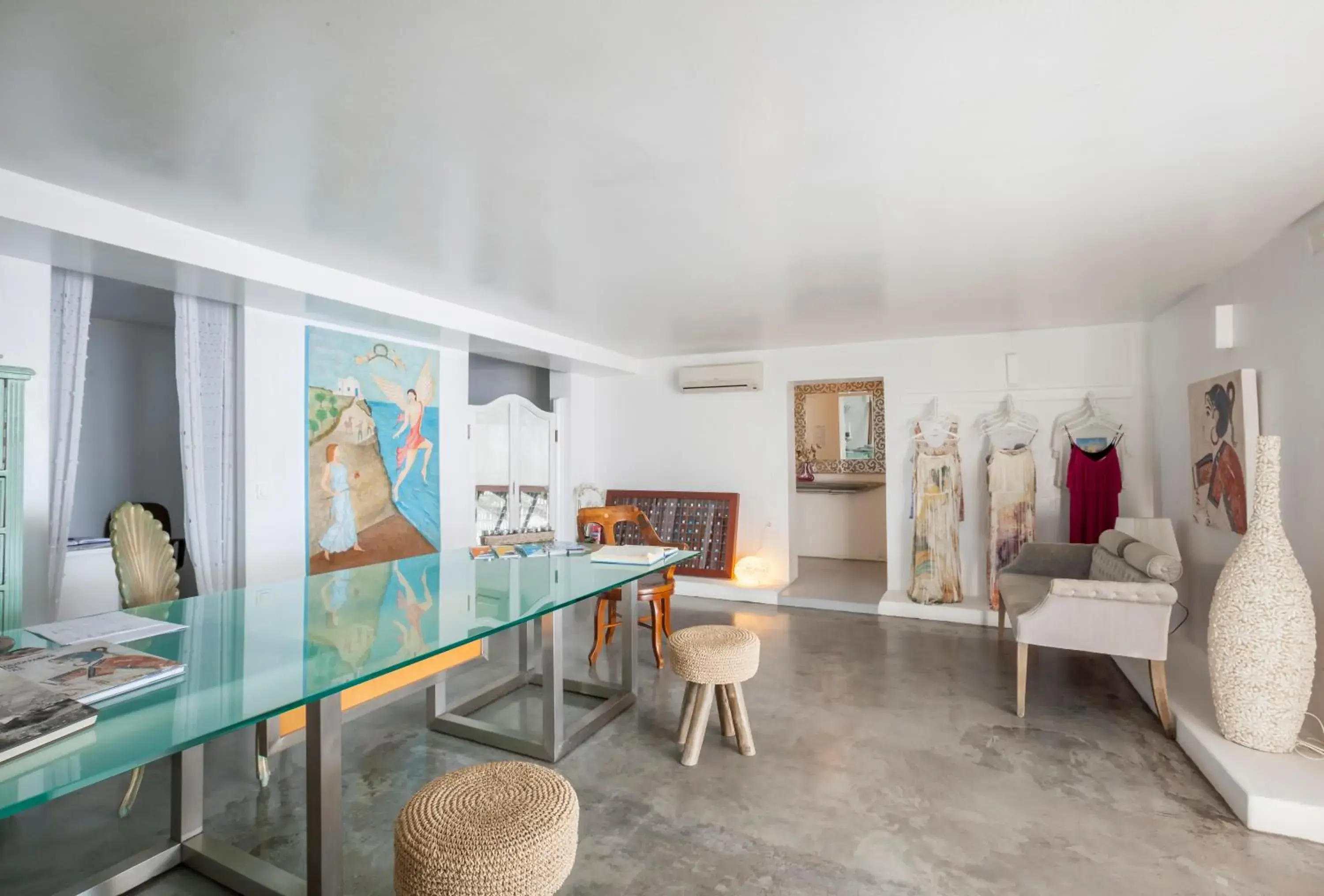 Lobby or reception in Kalestesia Suites Lobby or reception in Kalestesia Suites