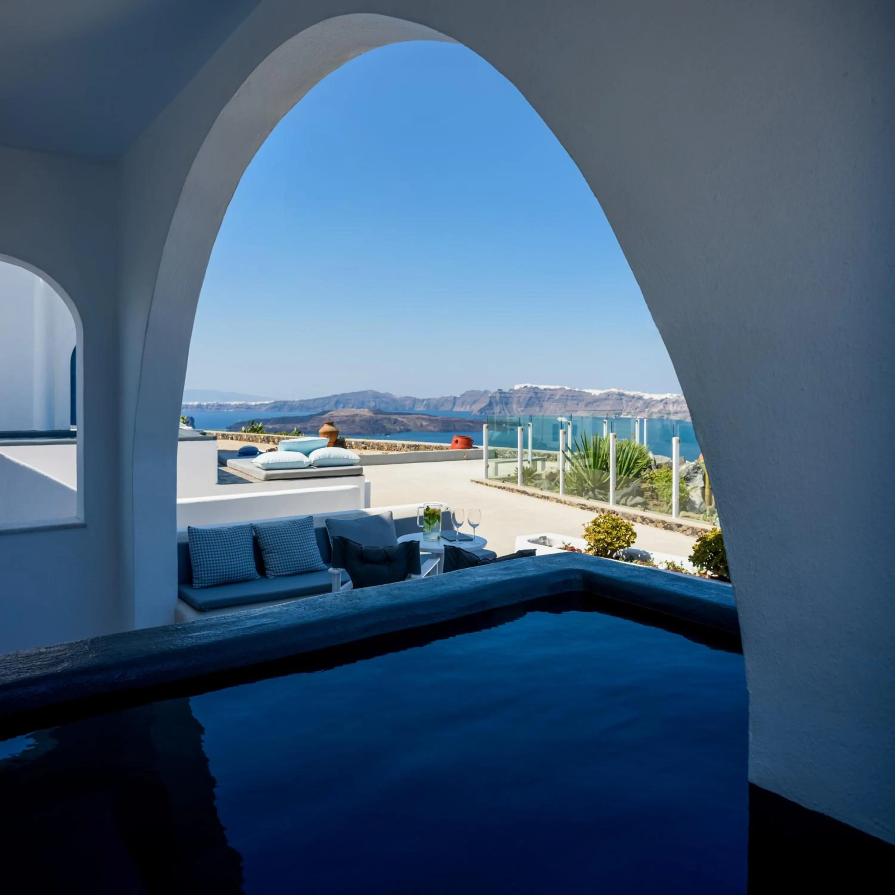 Day in Kalestesia Suites