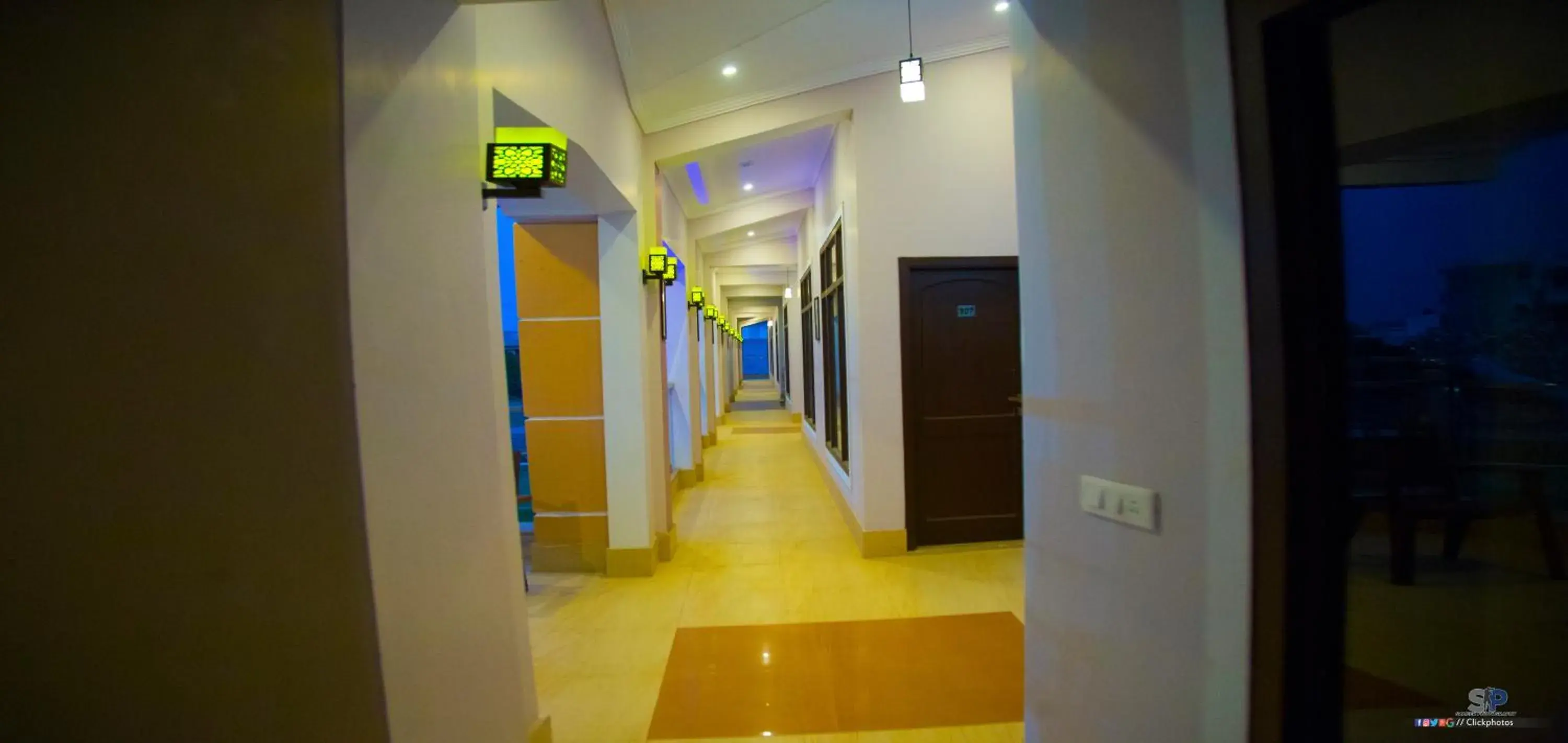 Deluxe Double Room (2 Adults + 1 Child) - single occupancy in La Bellevue (Club & Resort) Deluxe Double Room (2 Adults + 1 Child) - single occupancy in La Bellevue (Club & Resort)