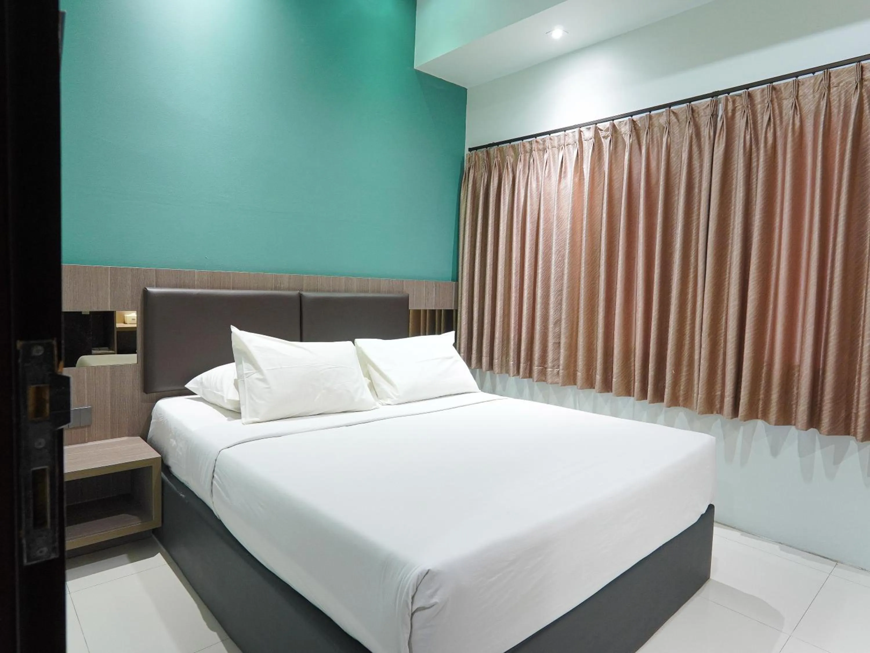 Bed in Sun In Pangandaran Hotel