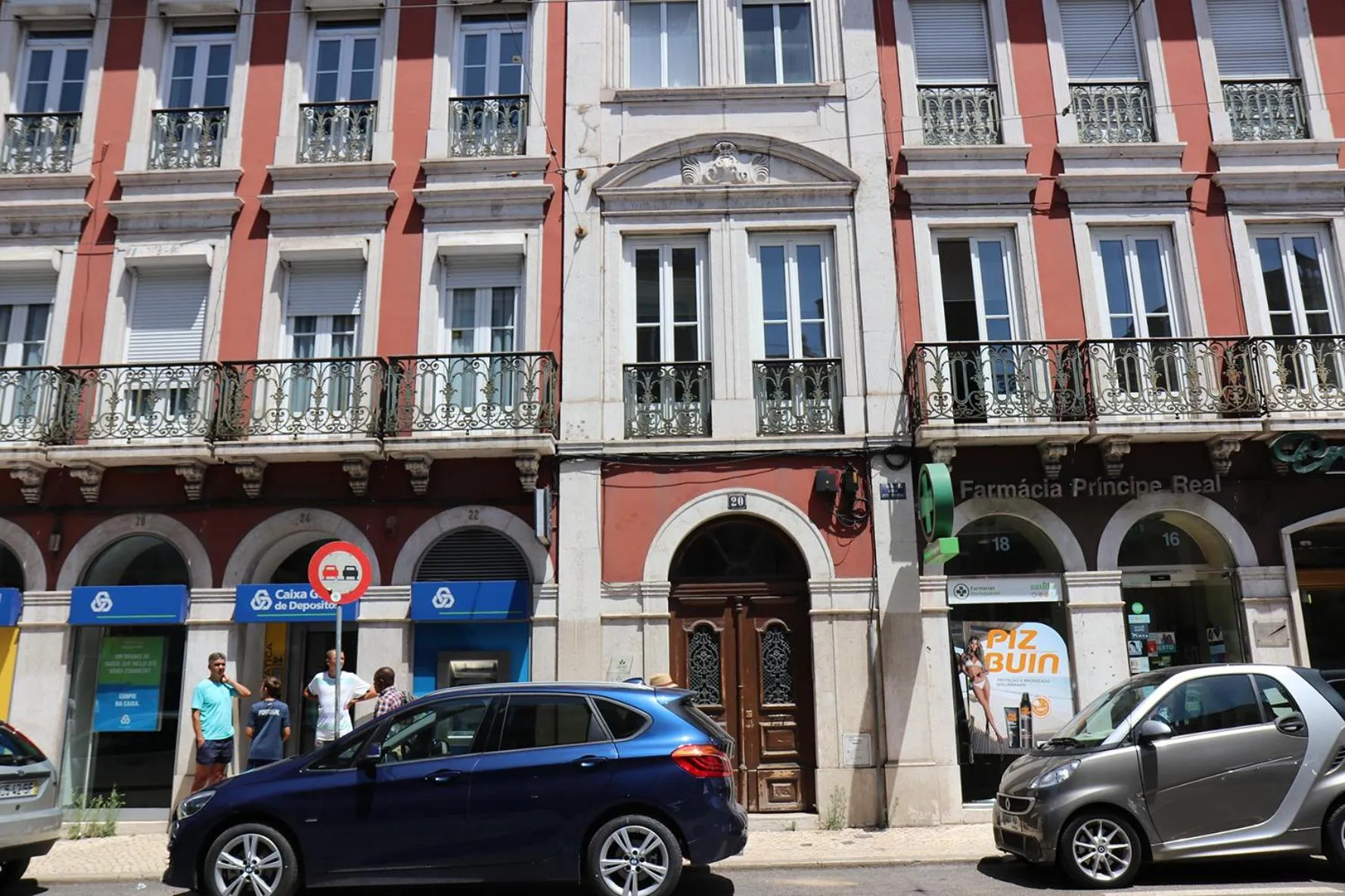 Facade/entrance in Botanic Views Guest House