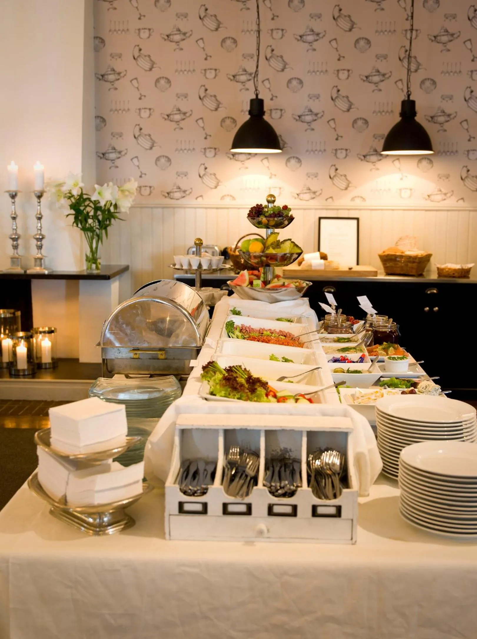 Buffet breakfast in Grand Hôtel Mölle