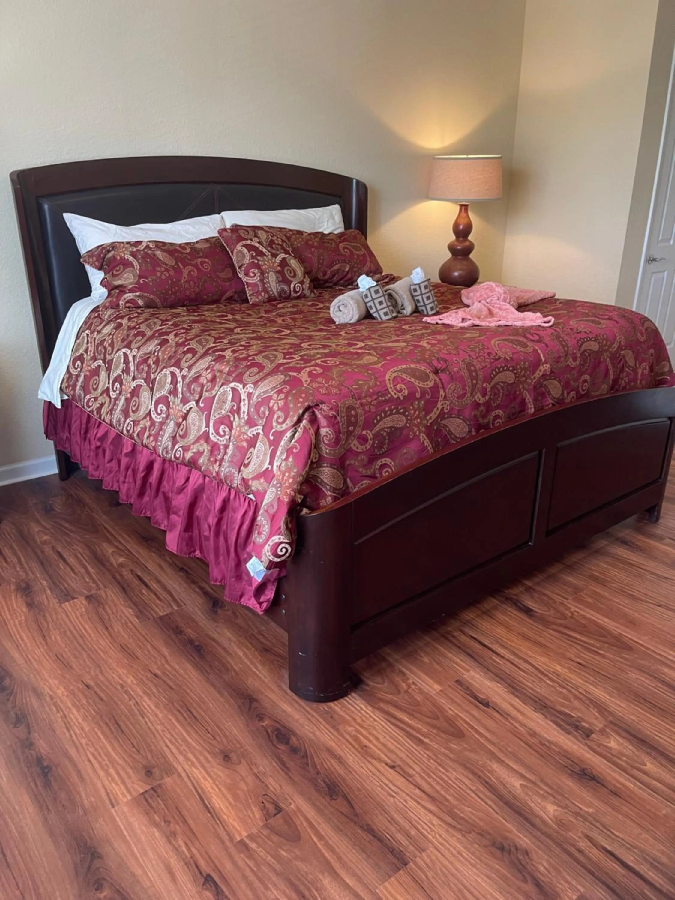 Bedroom, Bed in Executive 3 Bedroom Villa at Universal,Convention Center, Vista Cay