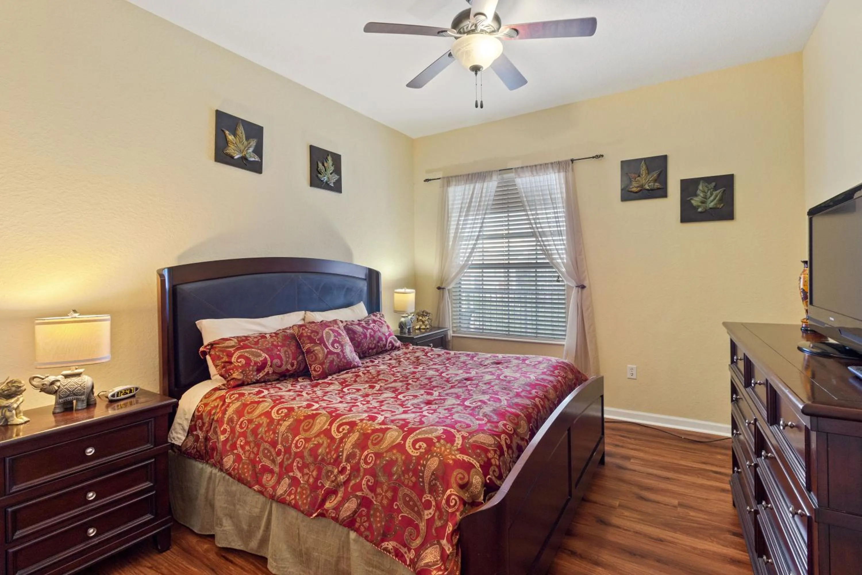 Bedroom, Bed in Executive 3 Bedroom Villa at Universal,Convention Center, Vista Cay