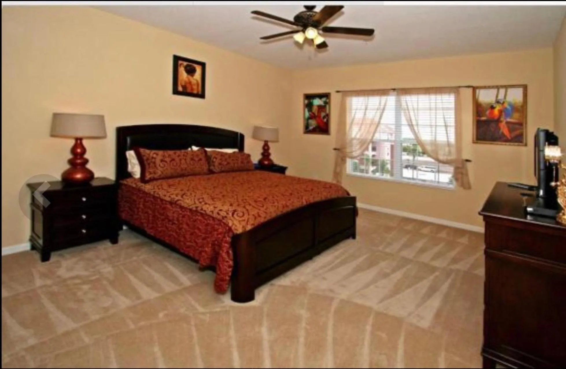 Bed in Executive 3 Bedroom Villa at Universal,Convention Center, Vista Cay