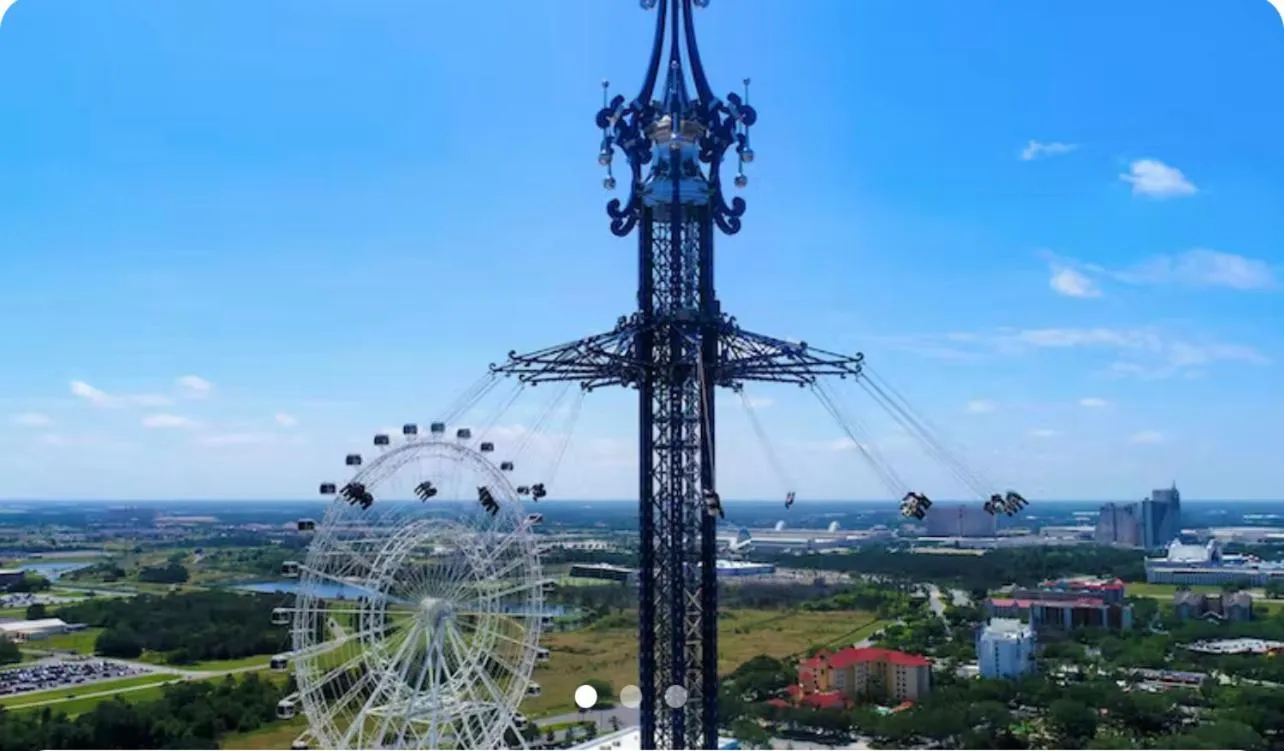 Entertainment in Executive 3 Bedroom Villa at Universal,Convention Center, Vista Cay