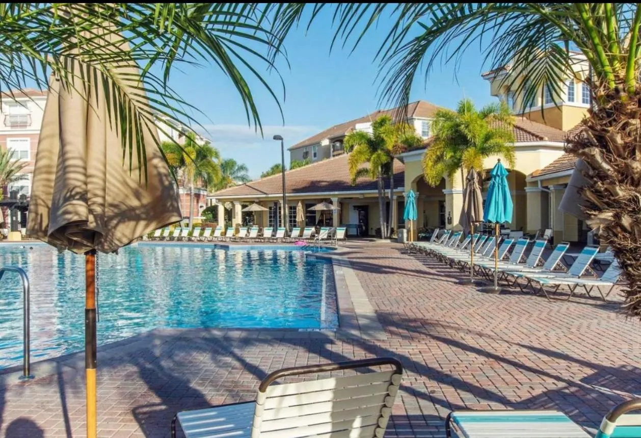 Swimming pool in Executive 3 Bedroom Villa at Universal,Convention Center, Vista Cay