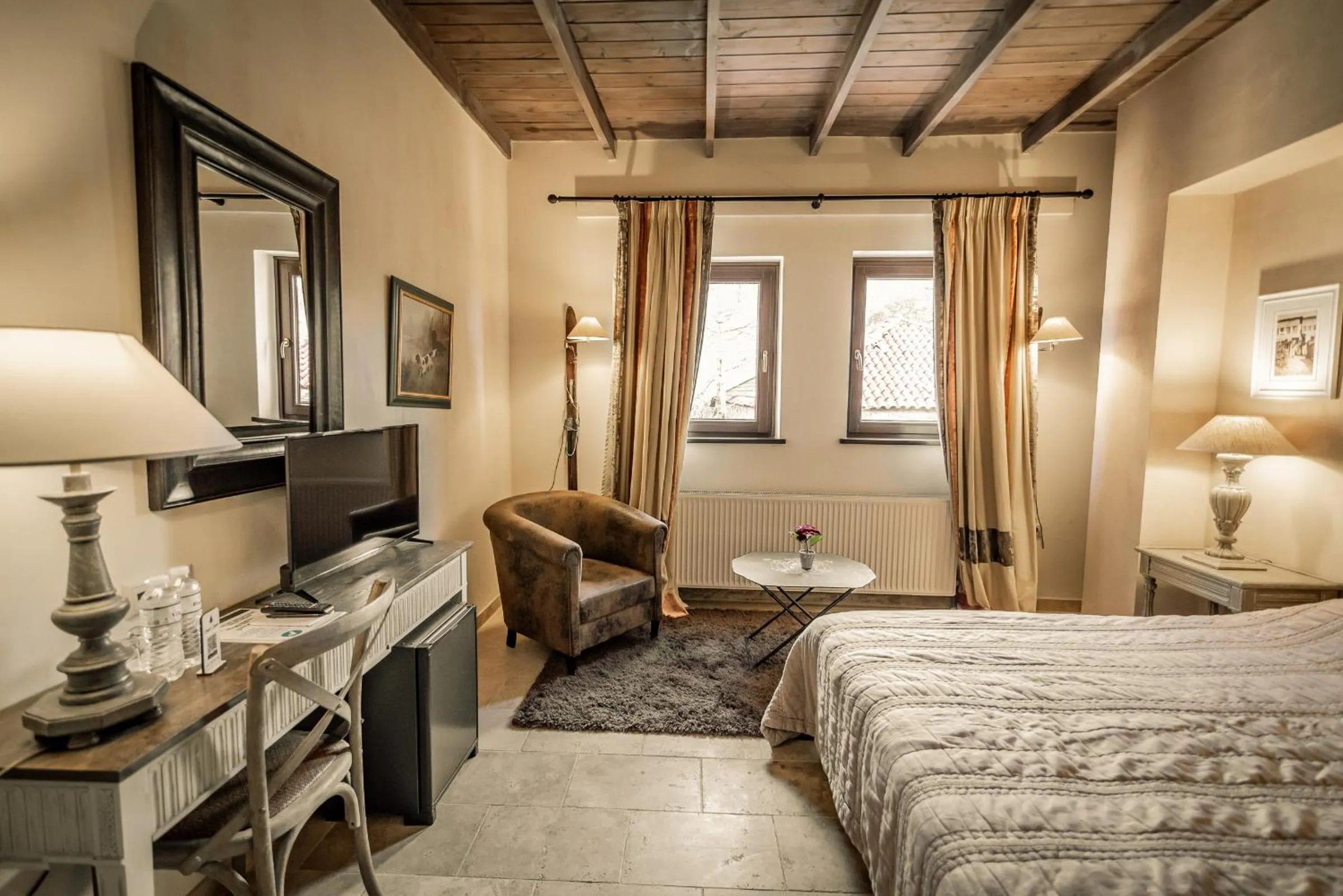 Bed in Chalet Sapin Hotel