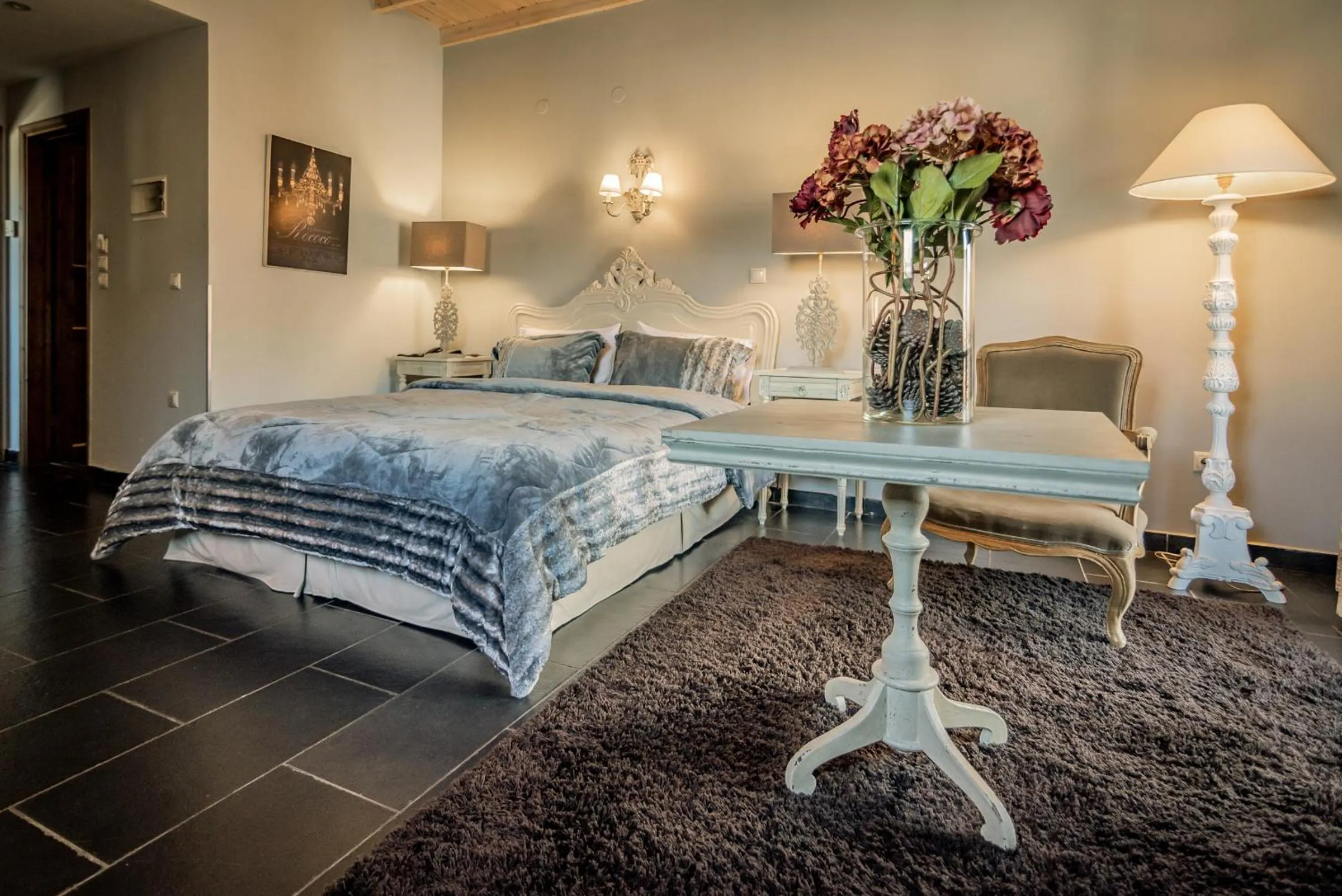 Bed in Chalet Sapin Hotel