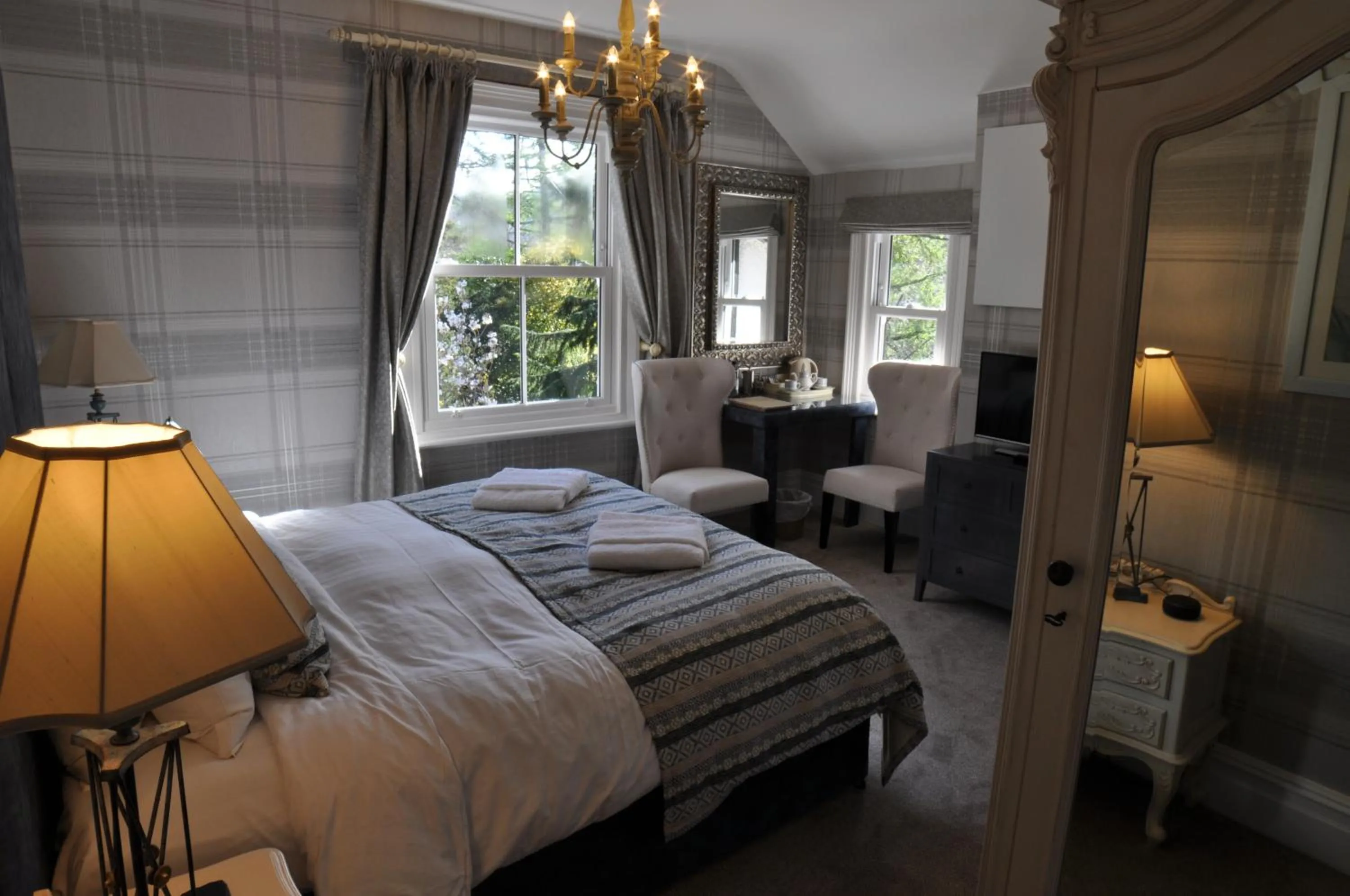 Tir y Coed Country House