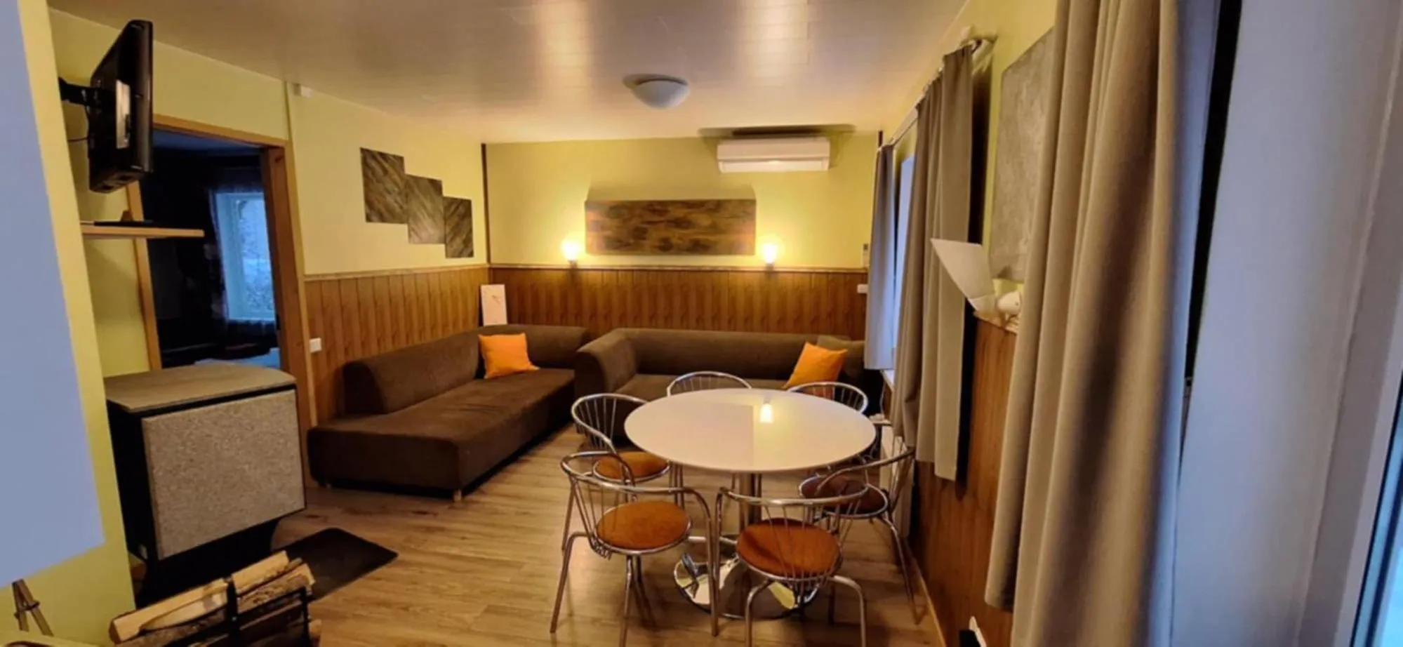 Piiri Holiday House