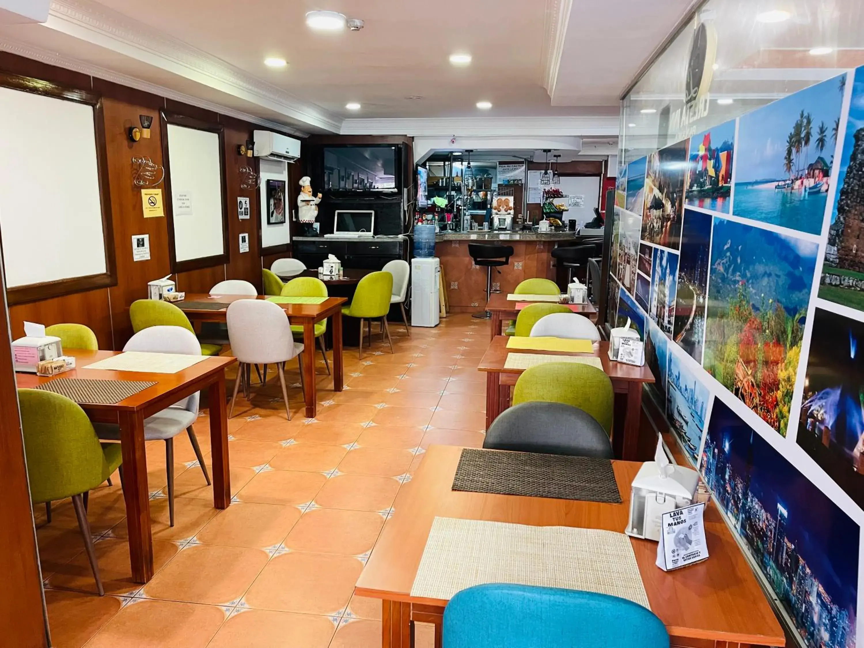 Restaurant/places to eat in Cresta Inn Restaurant/places to eat in Cresta Inn