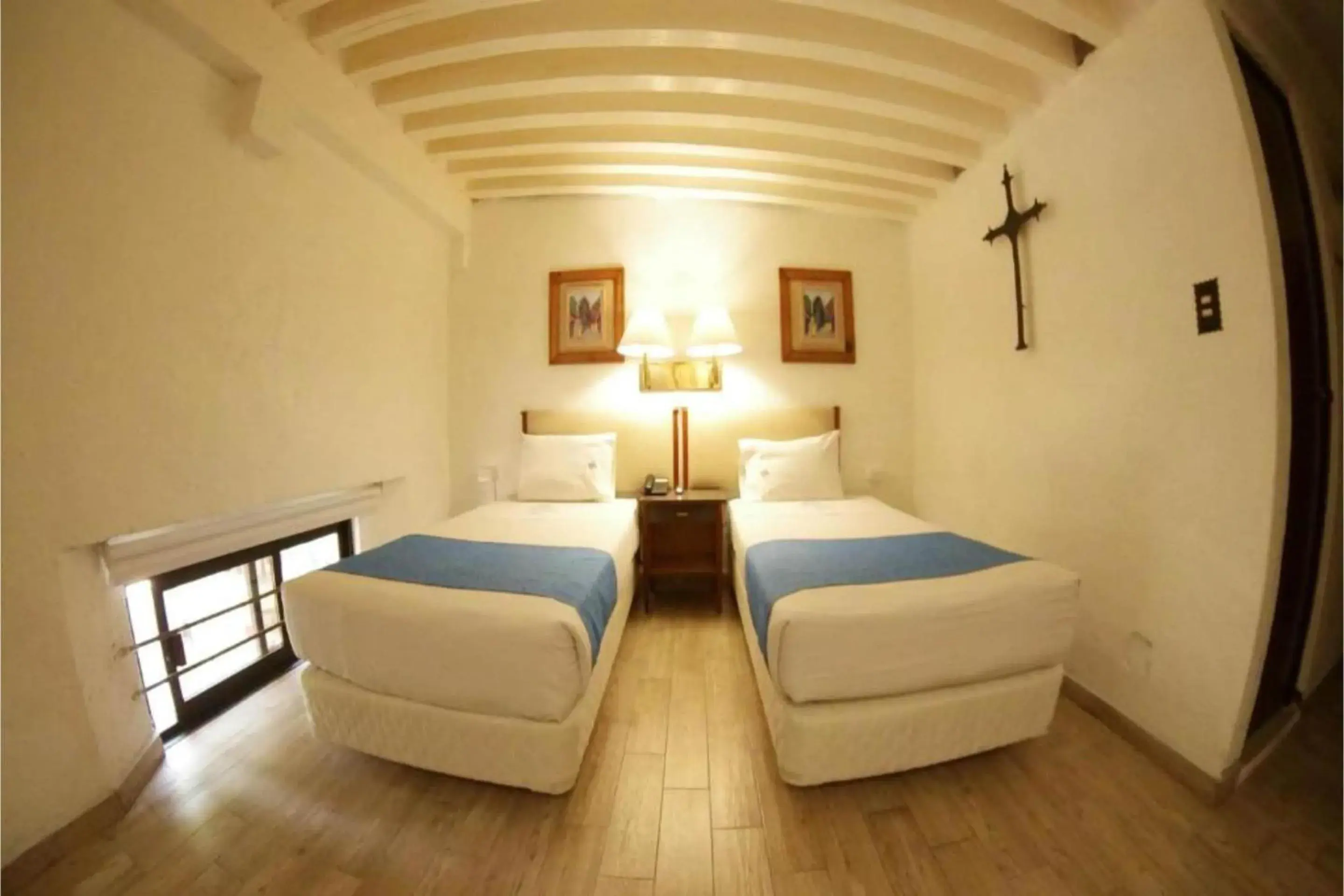 Standard Twin Room in Hotel Del Portal, Puebla Standard Twin Room in Hotel Del Portal, Puebla