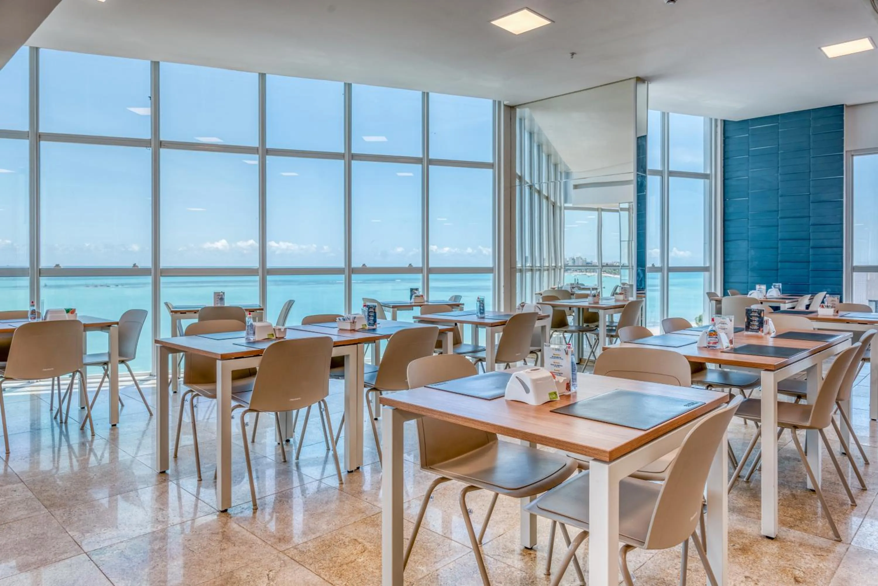 Restaurant/places to eat in Hotel Brisa Praia Pajuçara