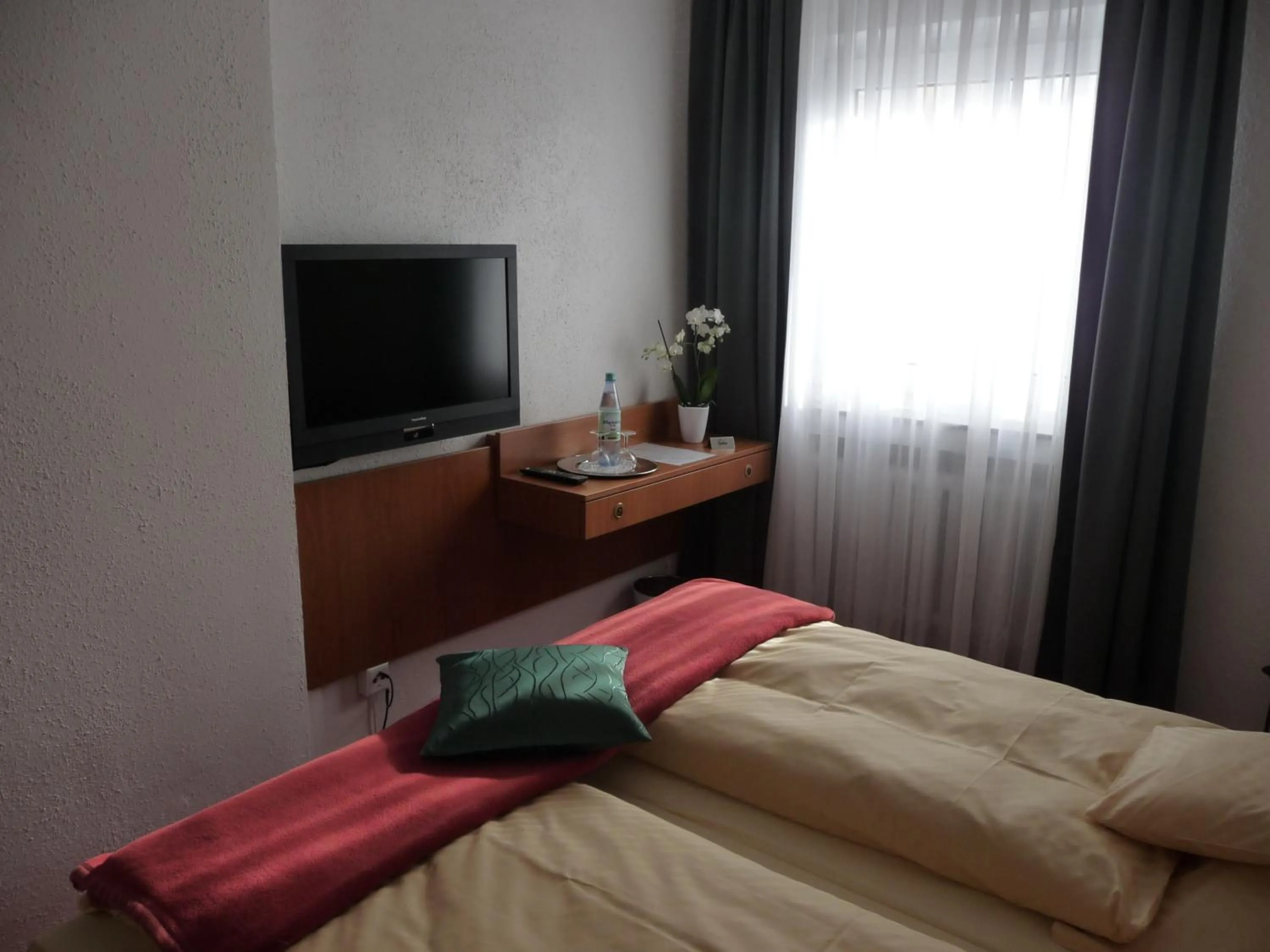 TV and multimedia, Bed in Hotel Sechzehn