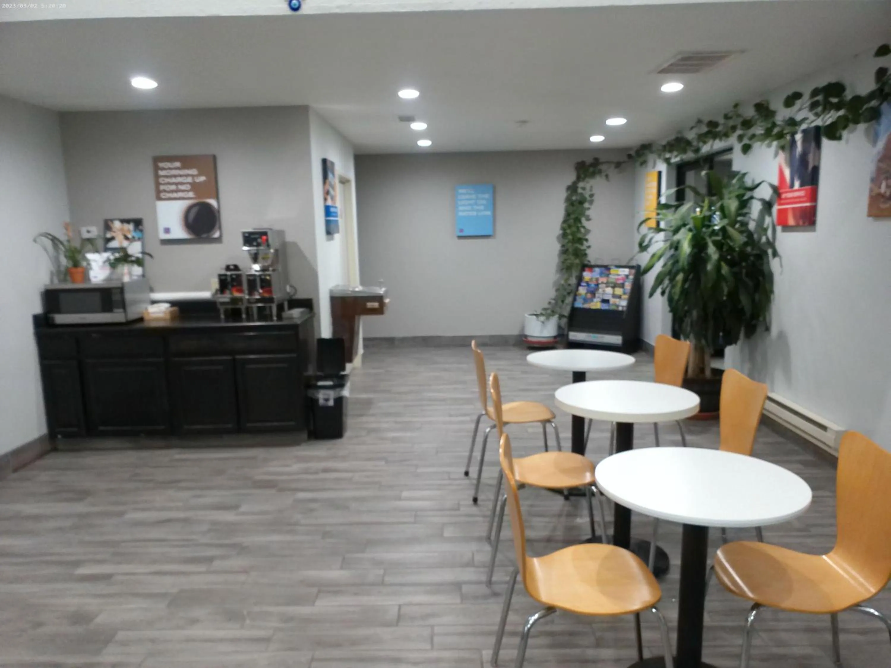 Coffee/tea facilities in Motel 6-Winslow, AZ