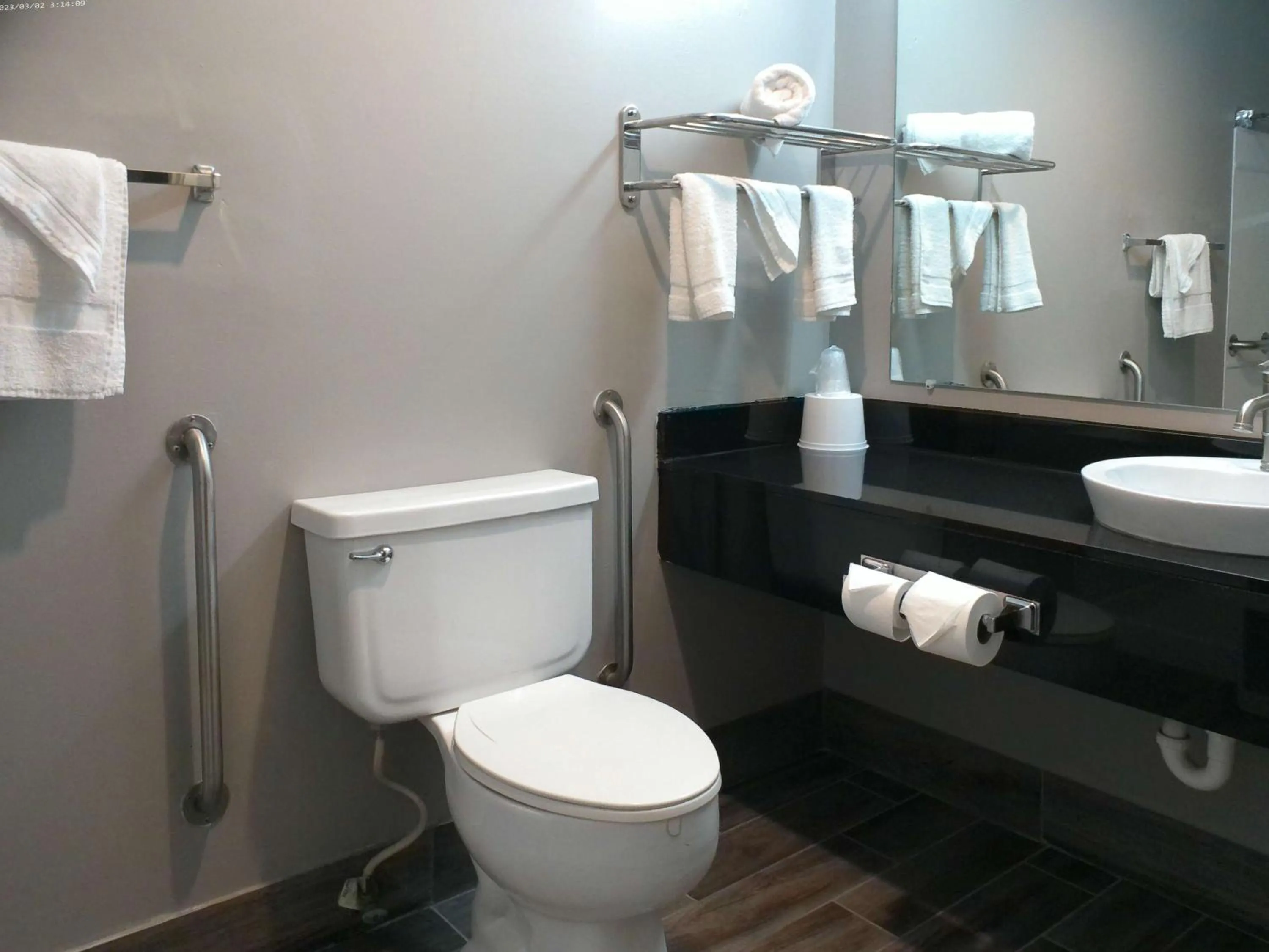 Bathroom in Motel 6-Winslow, AZ