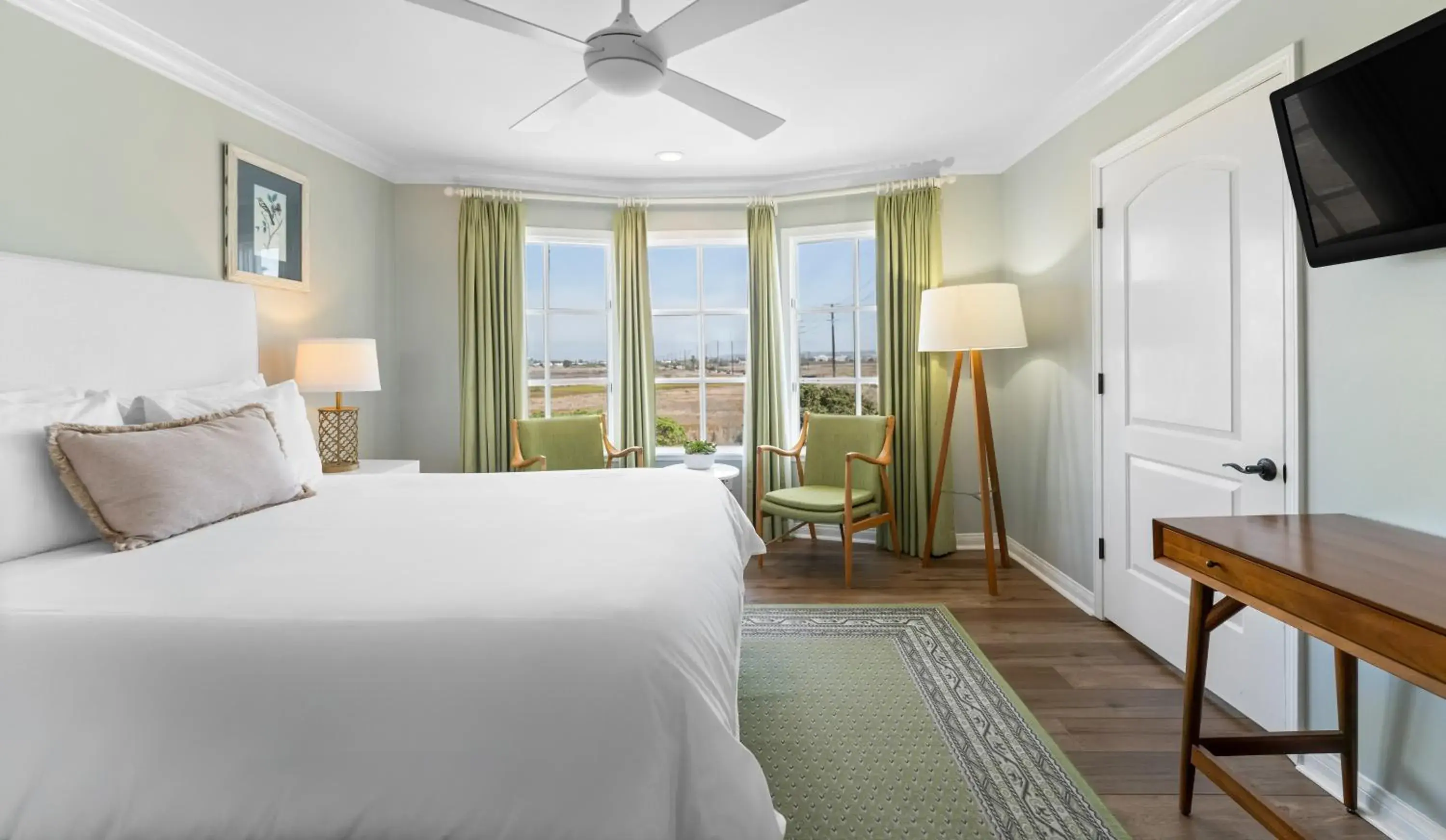 Bedroom, Bed in Inn at Playa del Rey Bedroom, Bed in Inn at Playa del Rey