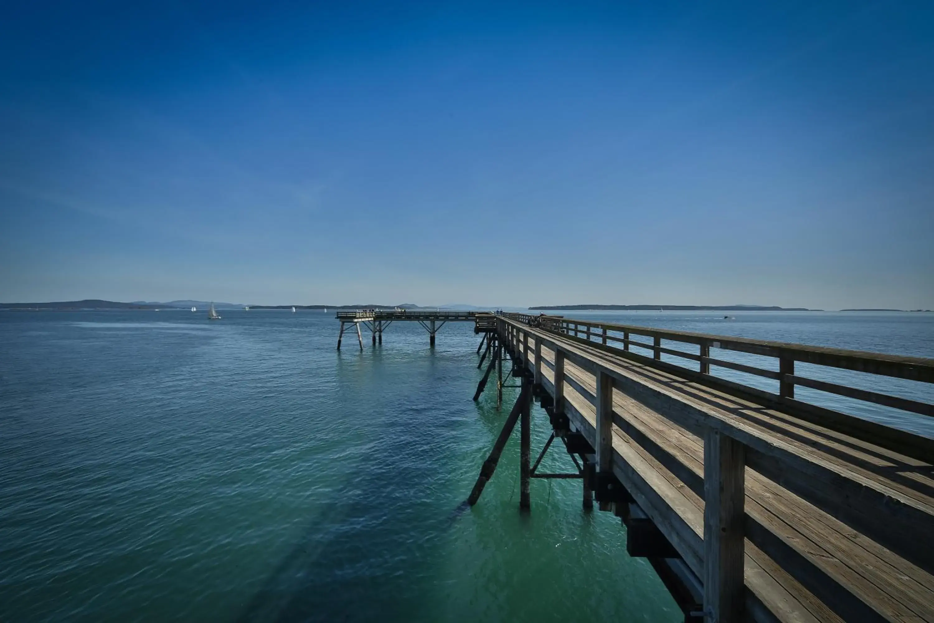 Area and facilities in Sidney Waterfront Inn & Suites Area and facilities in Sidney Waterfront Inn & Suites