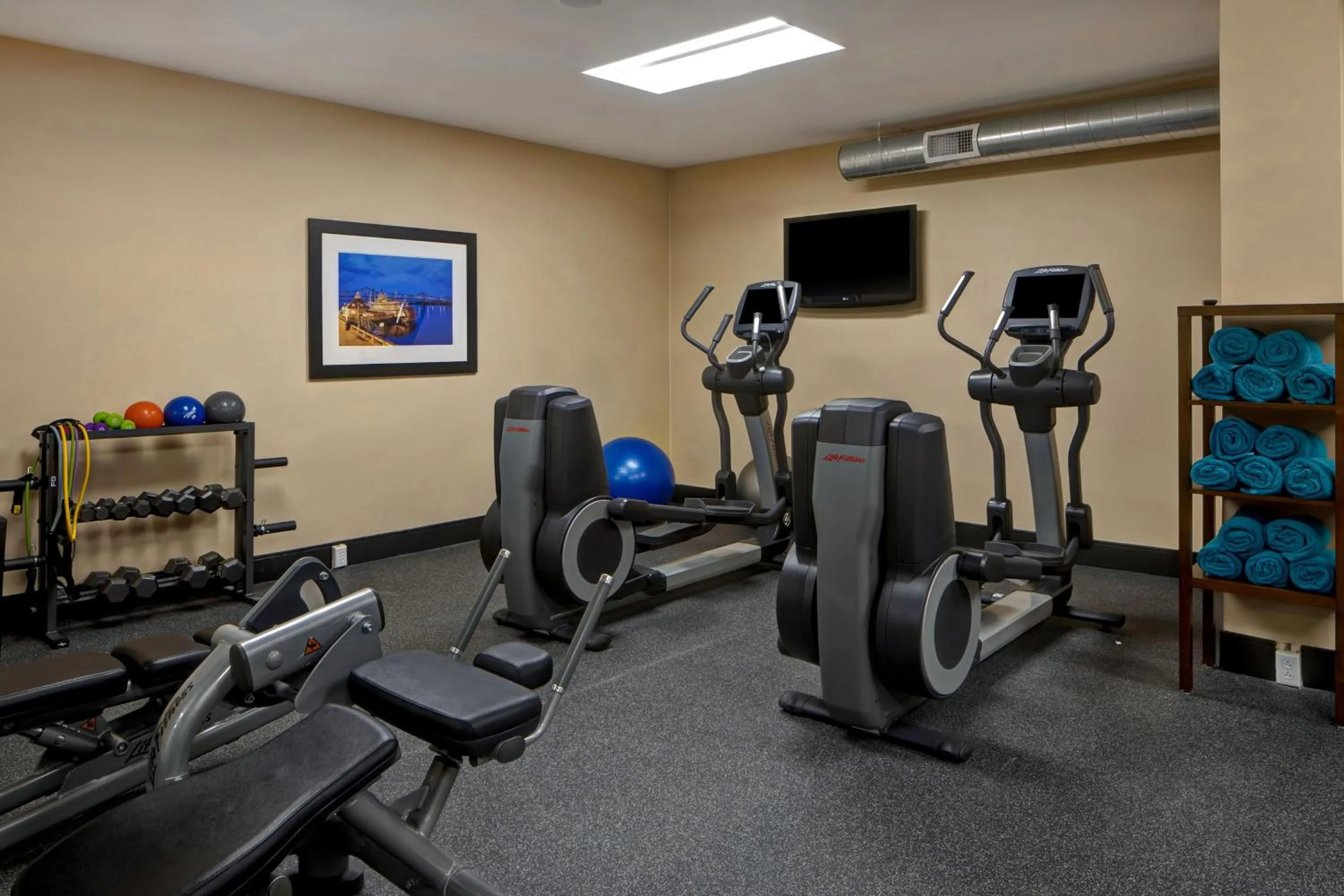 Fitness centre/facilities in Four Points by Sheraton Peoria