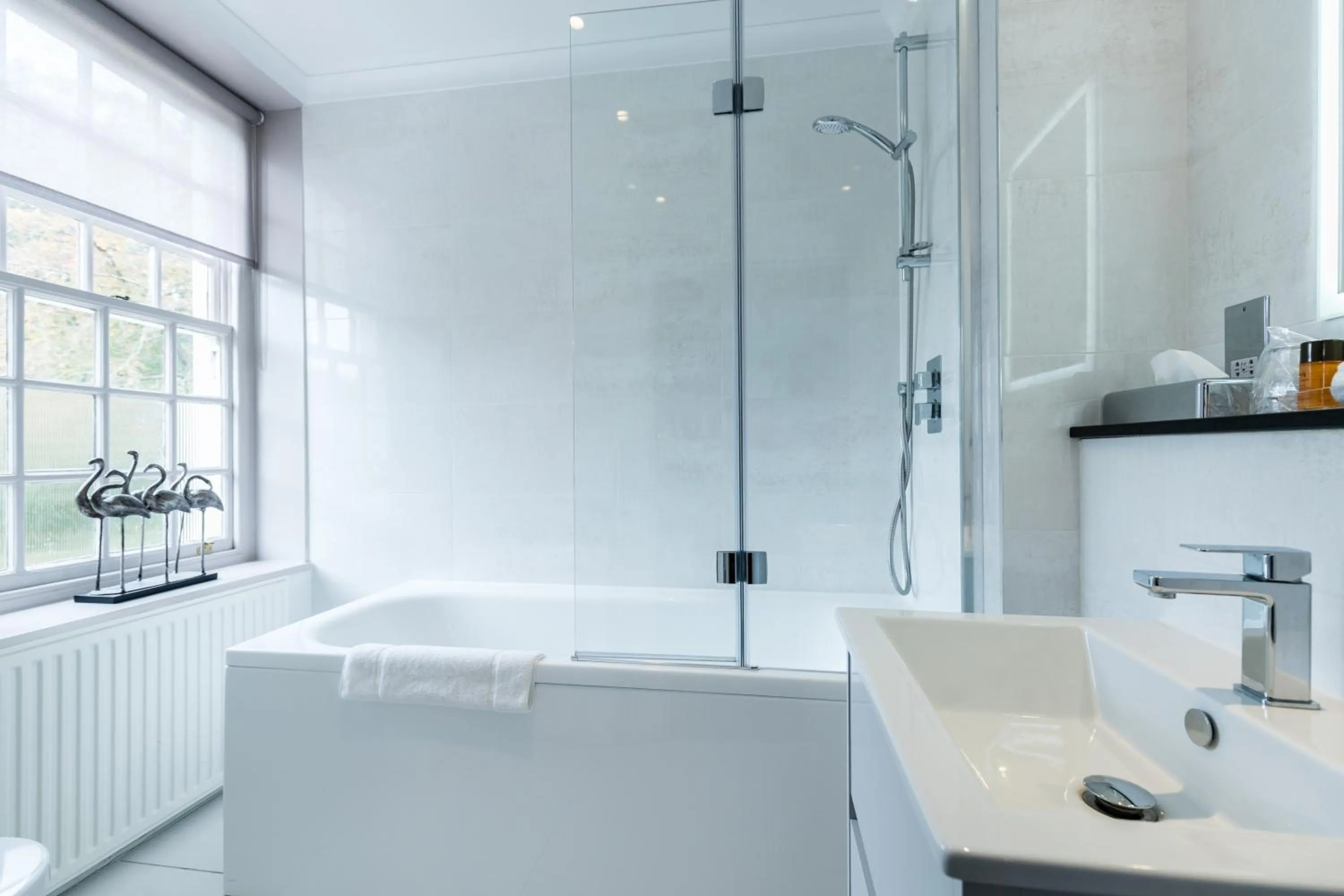 Shower in Gorse Hill Hotel