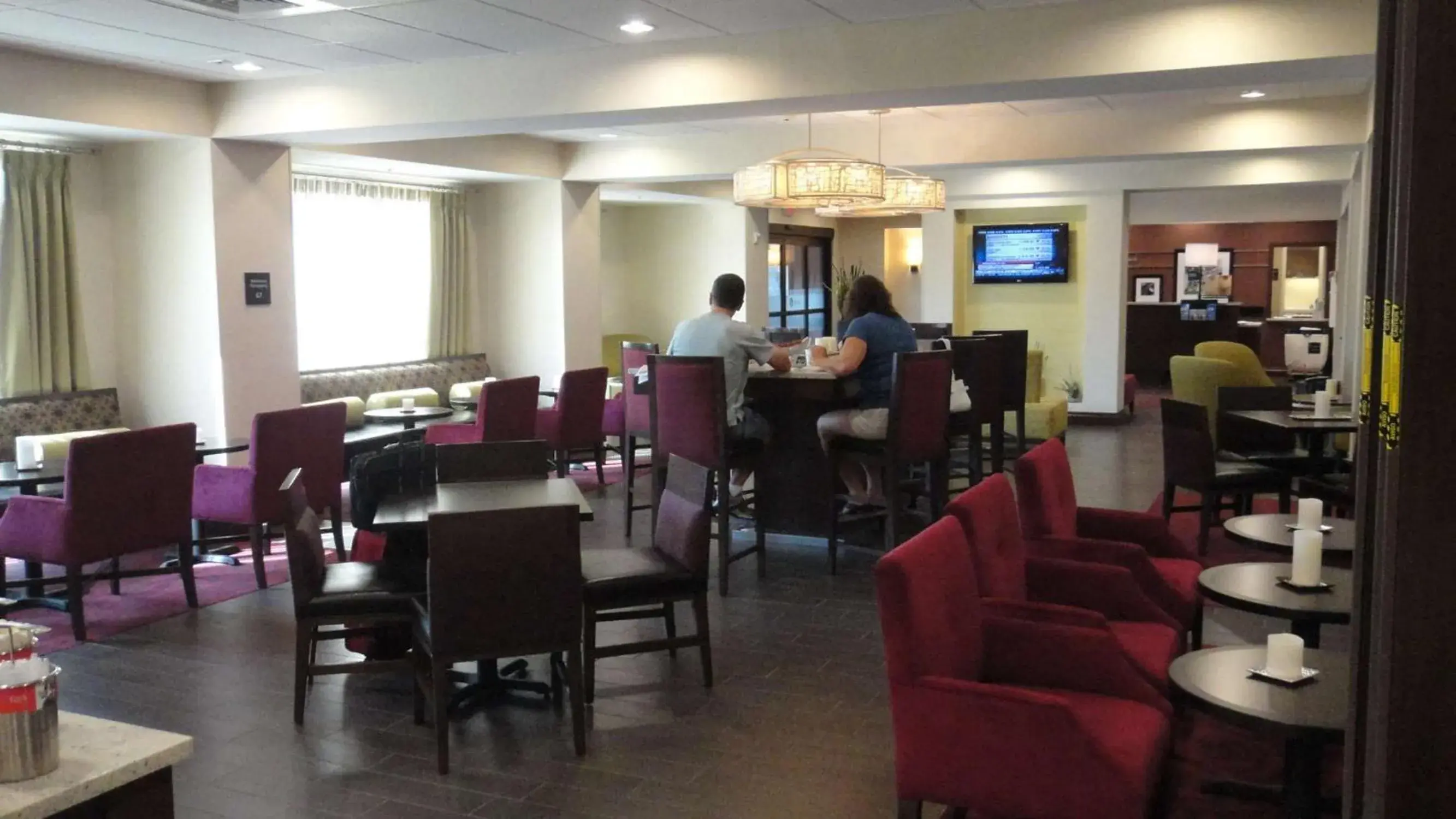 Restaurant/places to eat in Hampton Inn Ozark Restaurant/places to eat in Hampton Inn Ozark