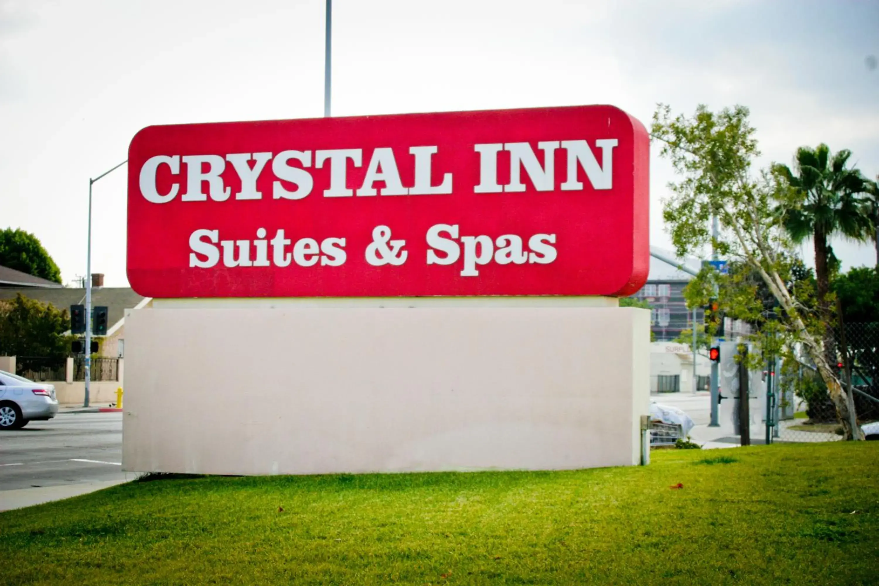 Facade/entrance in Crystal Inn Suites & Spas Facade/entrance in Crystal Inn Suites & Spas