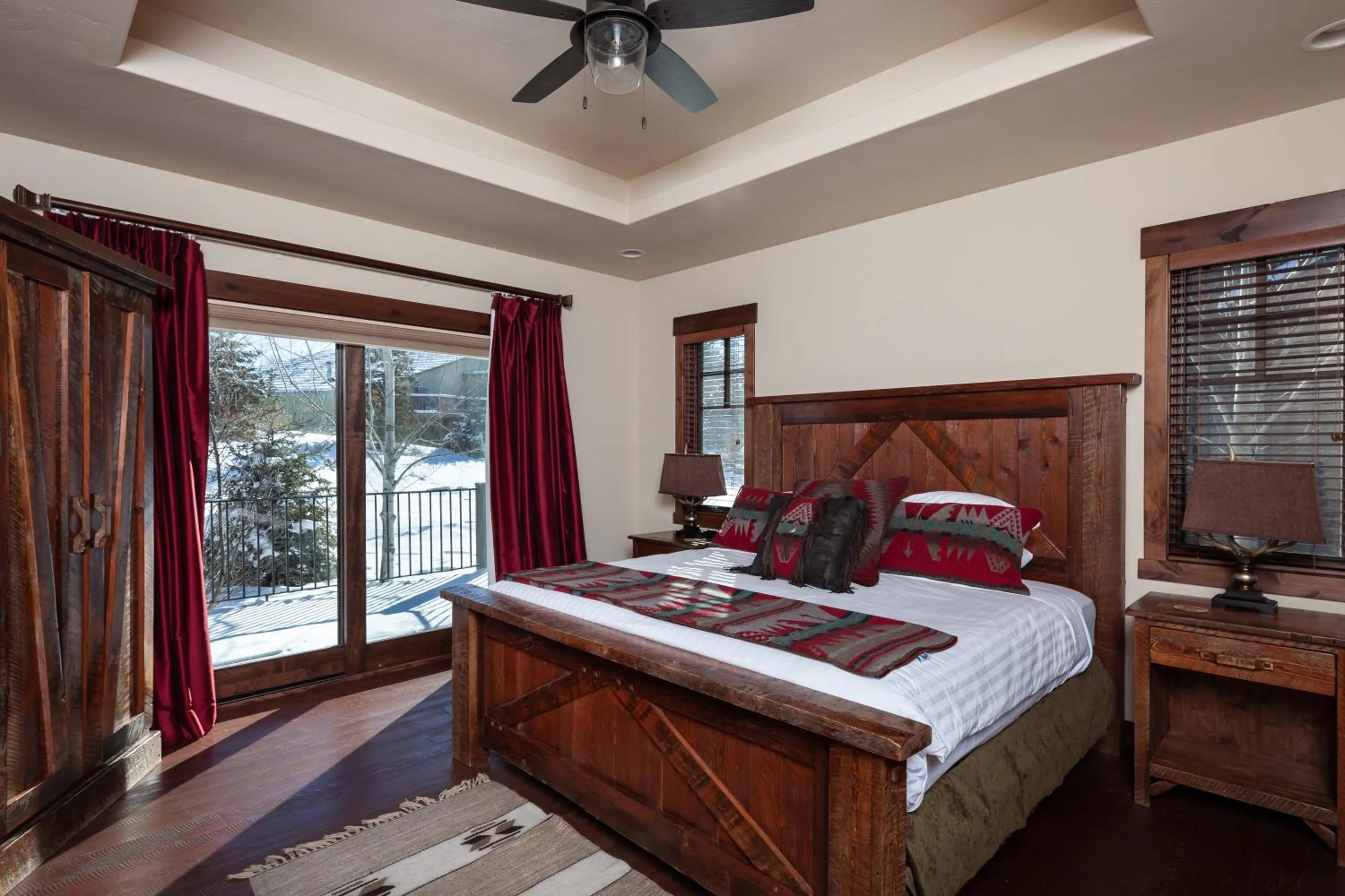 Bedroom, Bed in Lodge at Whitefish Lake