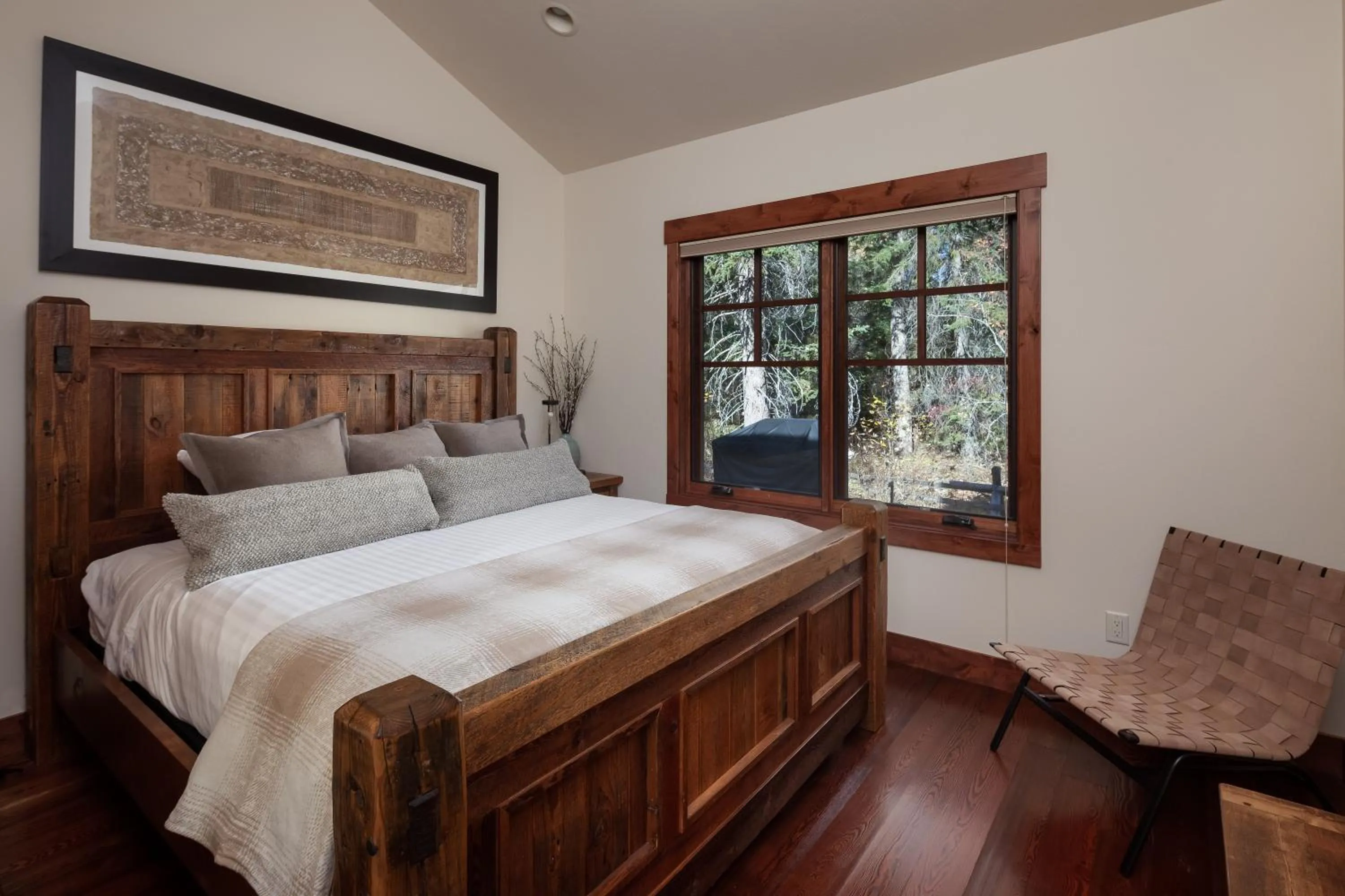 Bedroom, Bed in Lodge at Whitefish Lake