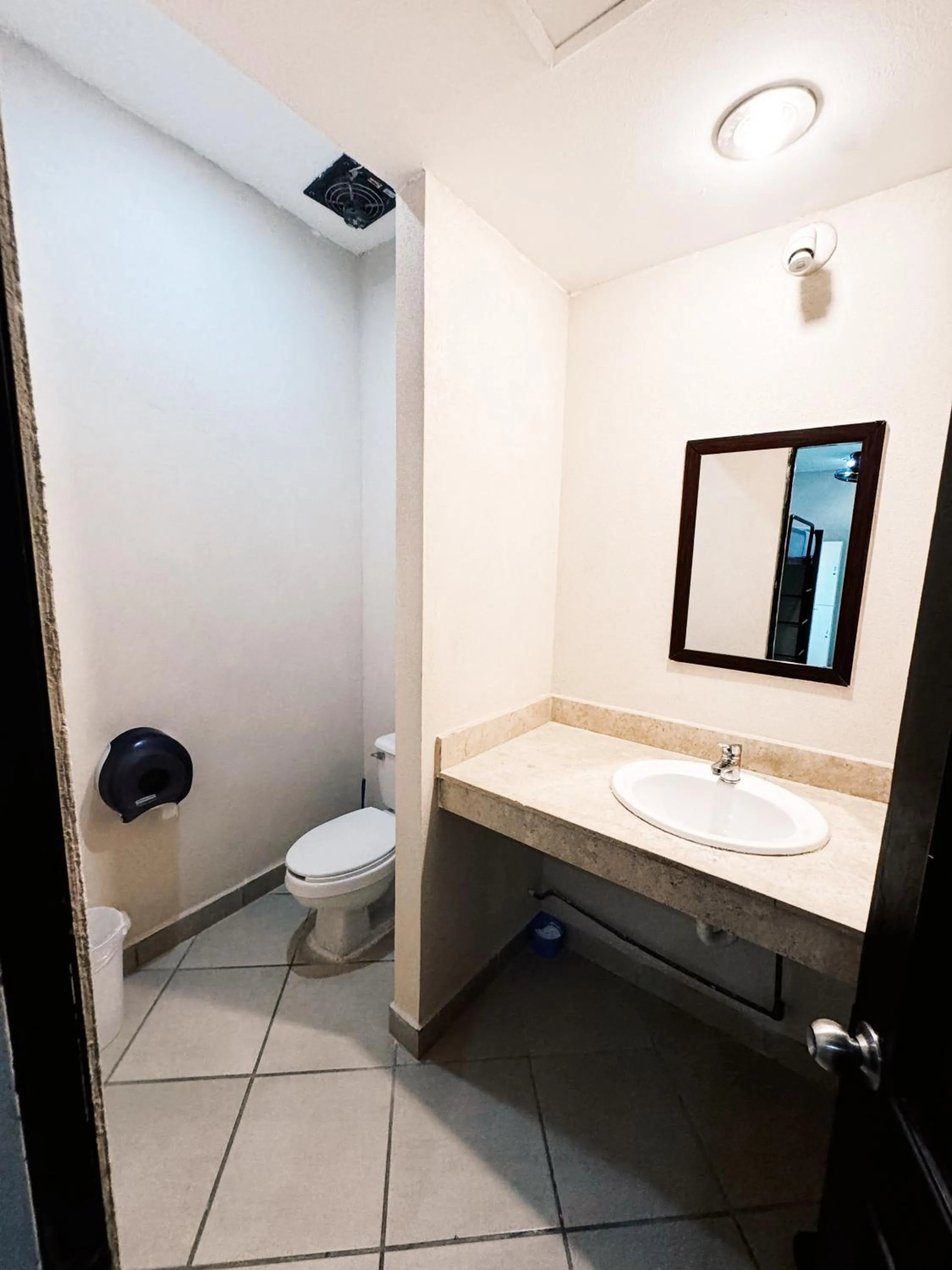 Bathroom in 3B Wellness Hotel & Hostel Adults Only