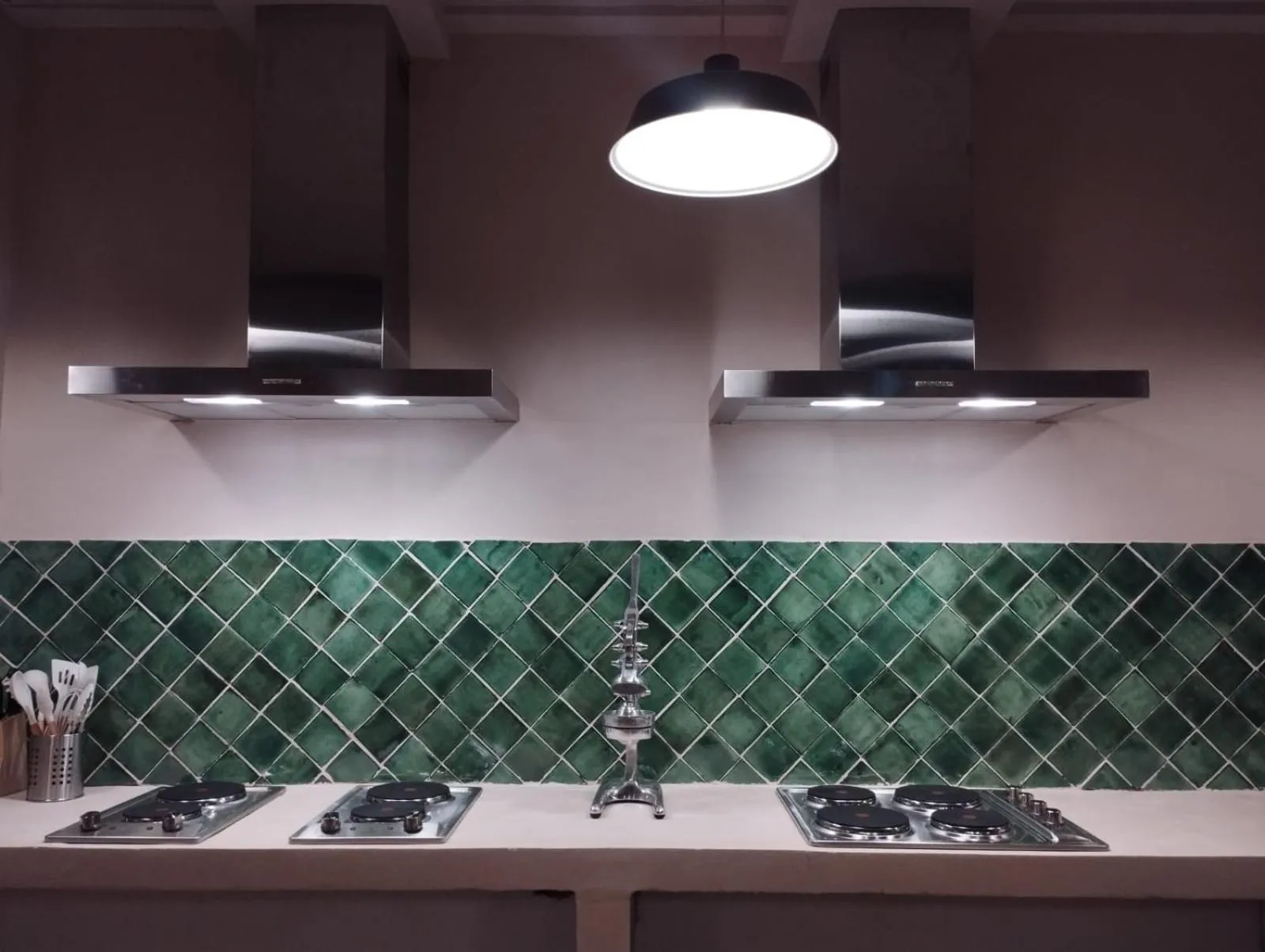 Kitchen or kitchenette in 3B Wellness Hotel & Hostel Adults Only