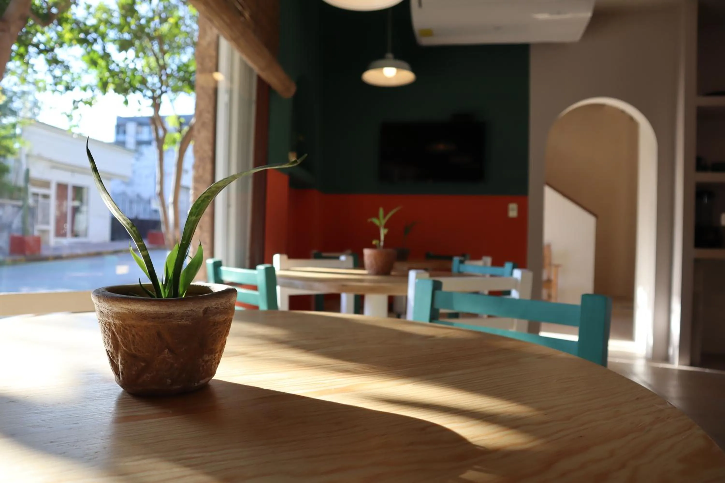 Restaurant/places to eat in 3B Wellness Hotel & Hostel Adults Only