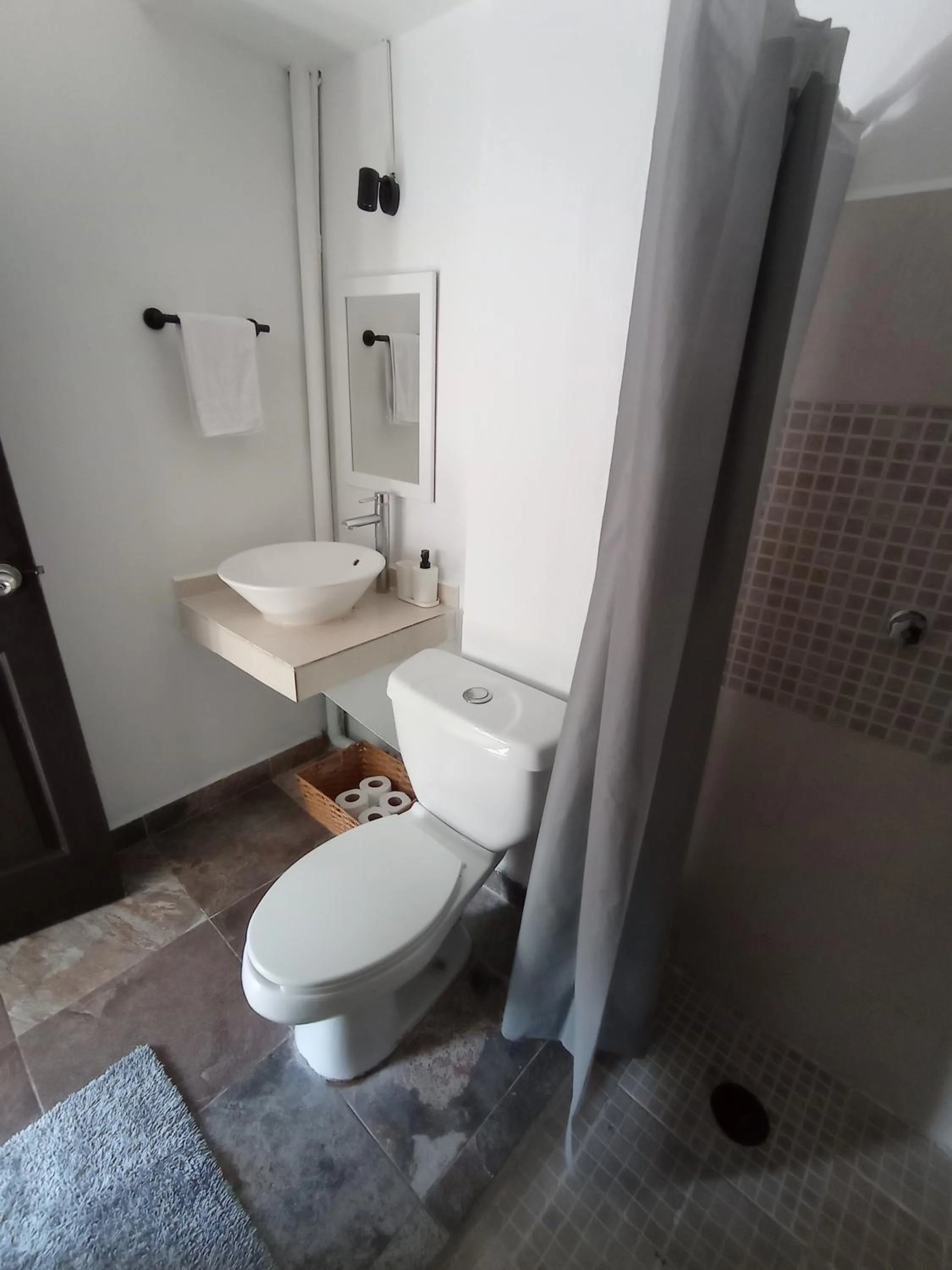 Bathroom in 3B Wellness Hotel & Hostel Adults Only