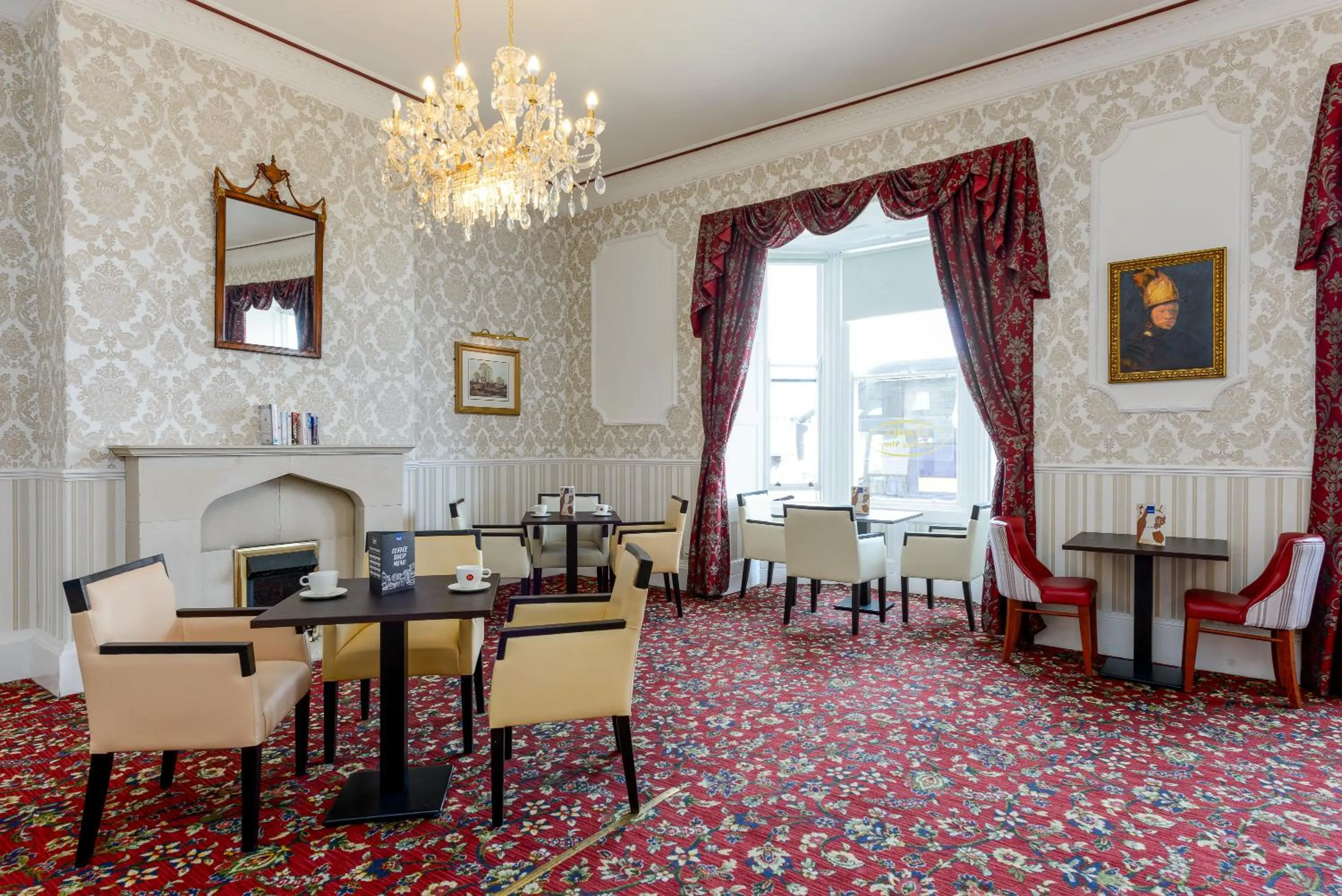 Restaurant/places to eat in Hotel Prince Regent