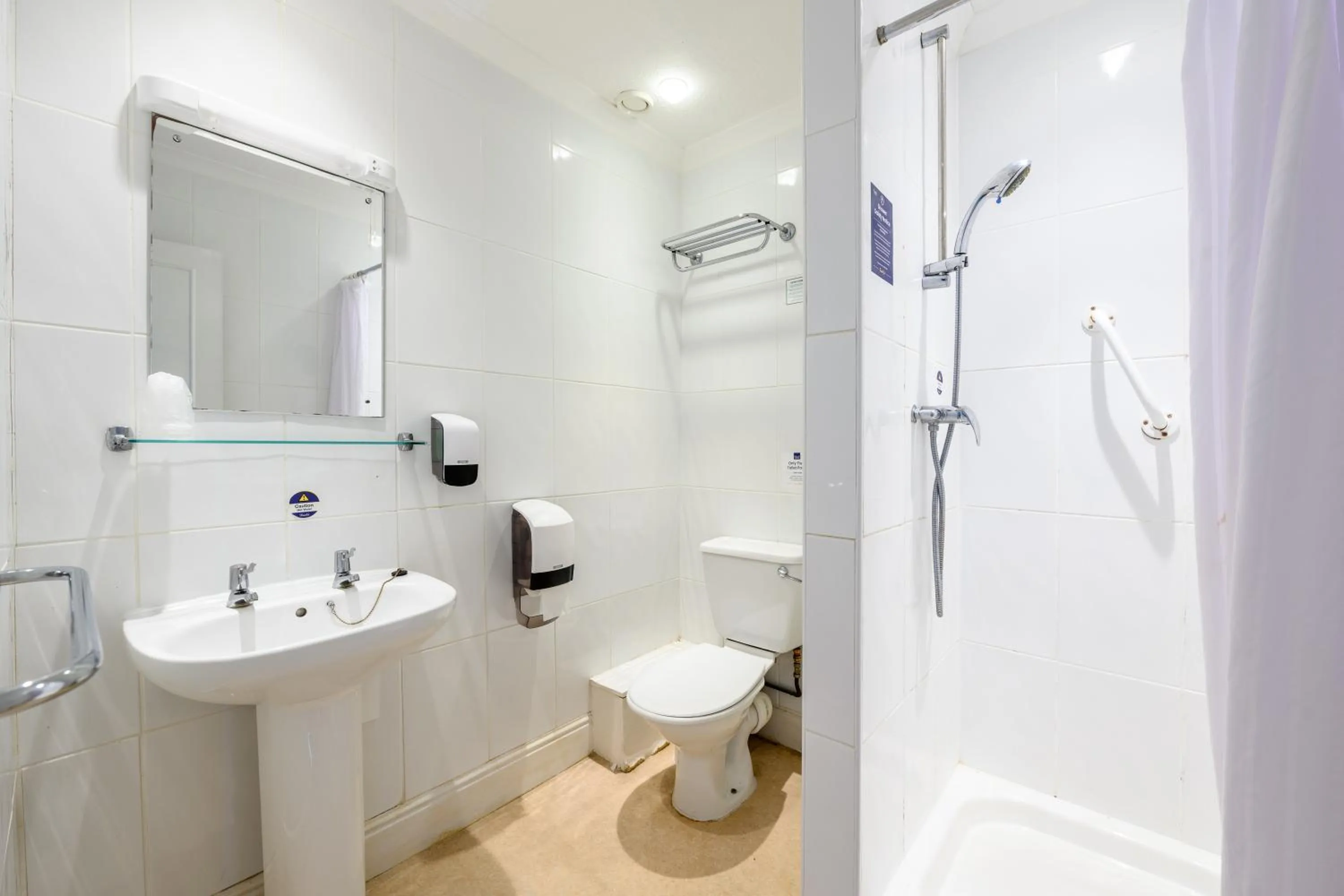 Bathroom in Hotel Prince Regent