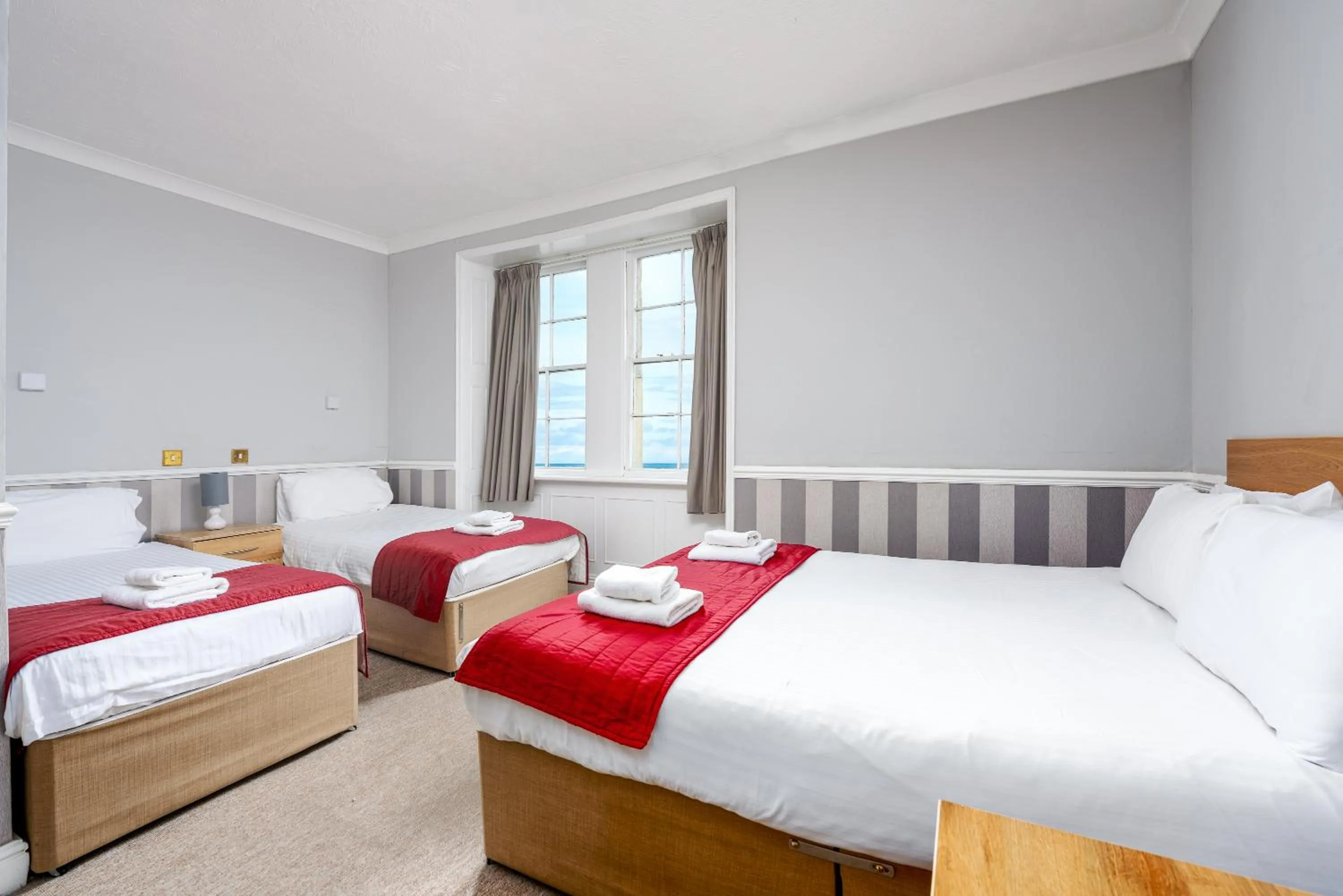 Bedroom, Bed in Hotel Prince Regent
