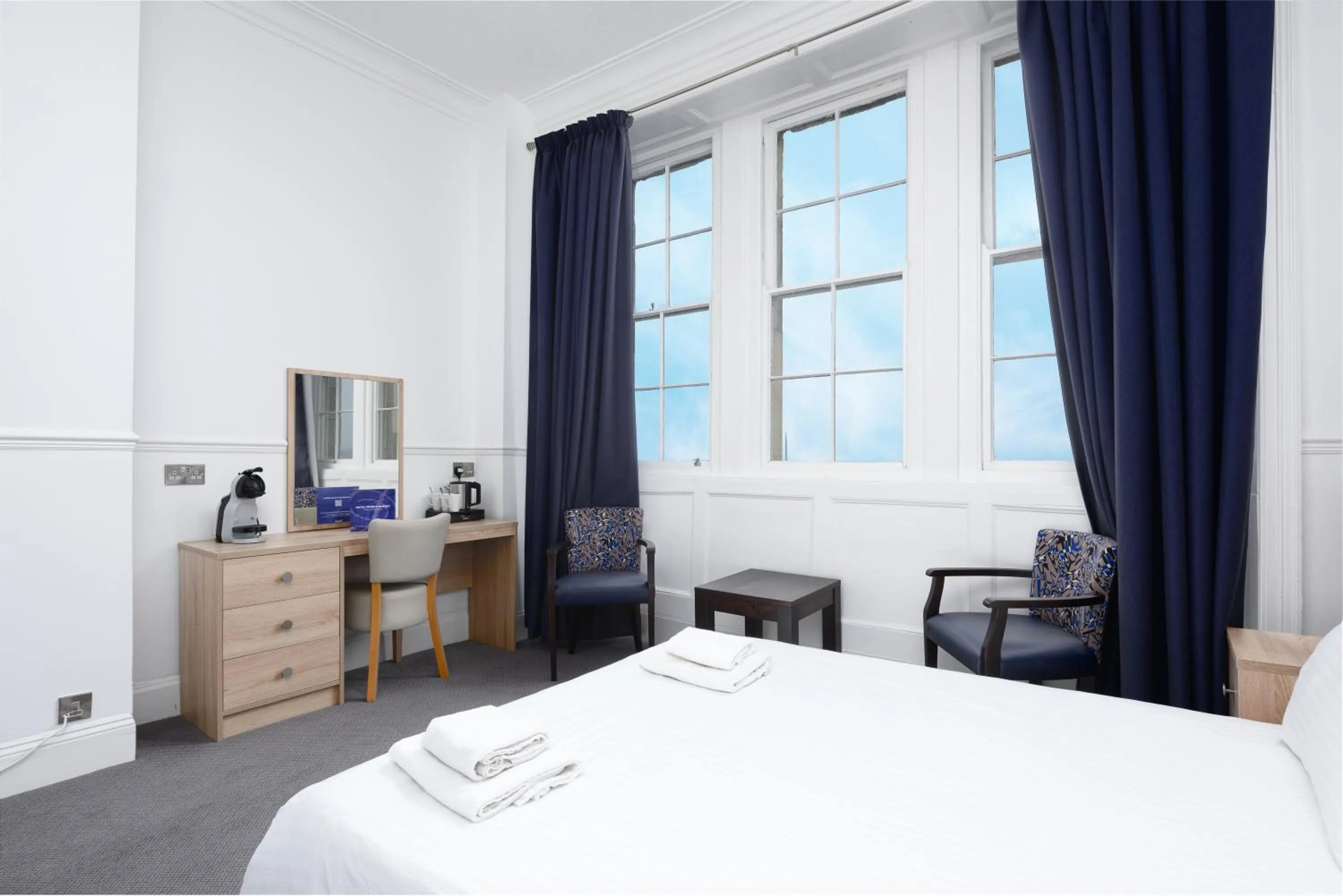 Bedroom, Bed in Hotel Prince Regent