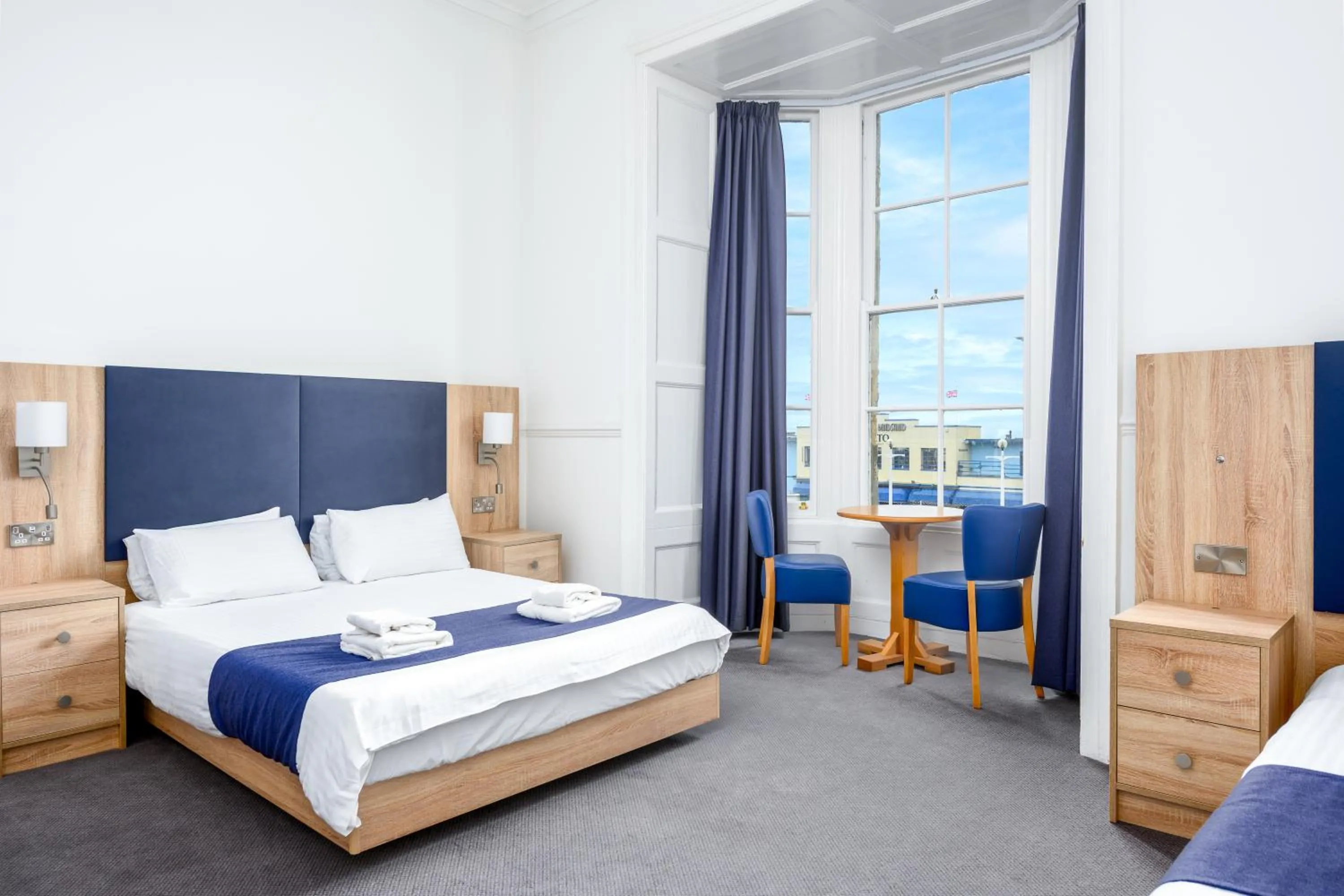 Bedroom, Bed in Hotel Prince Regent