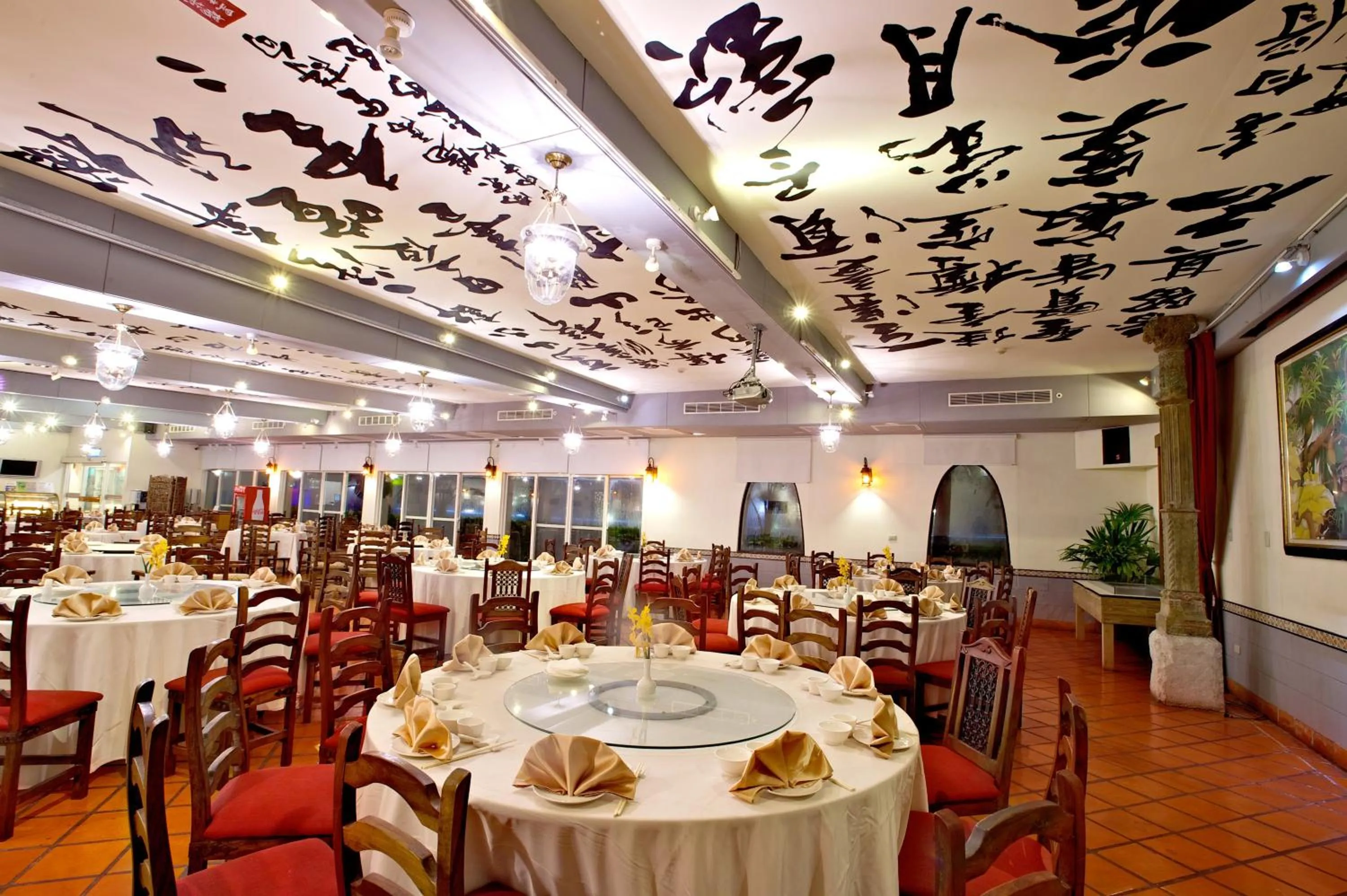 Restaurant/places to eat in Promisedland Resort & Lagoon