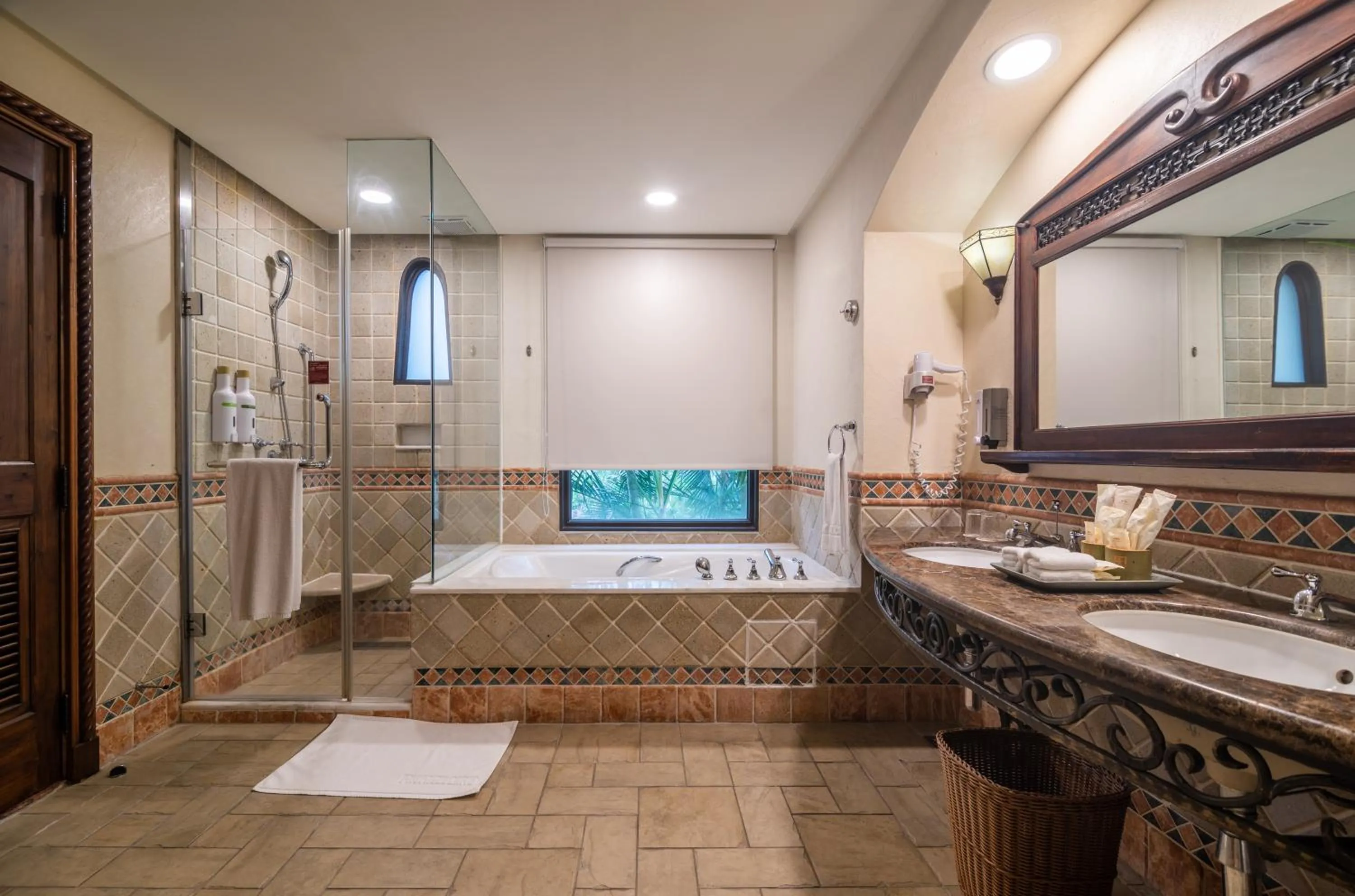 Promisedland Resort & Lagoon