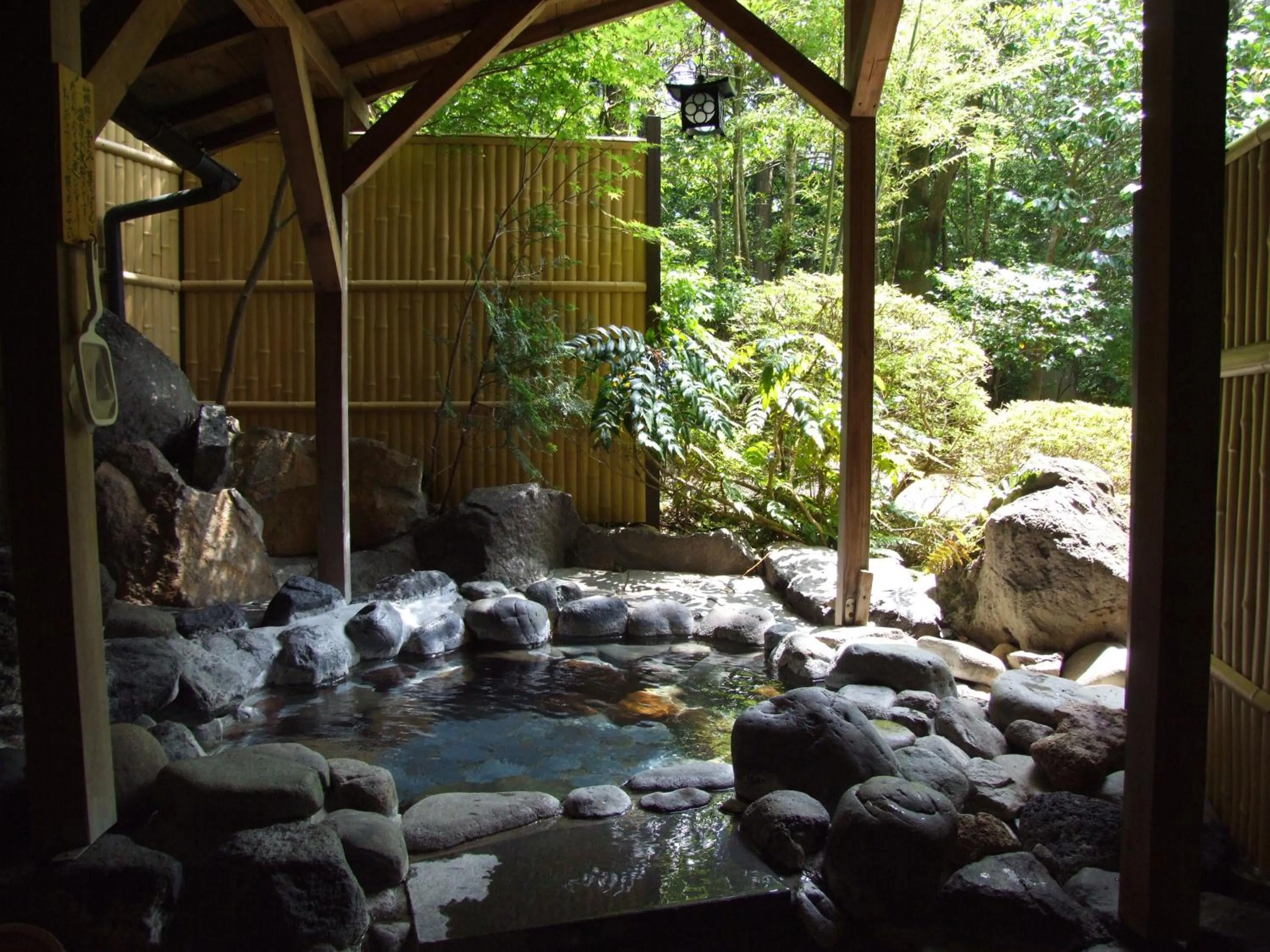 Photo of the whole room in Yoshimatsu