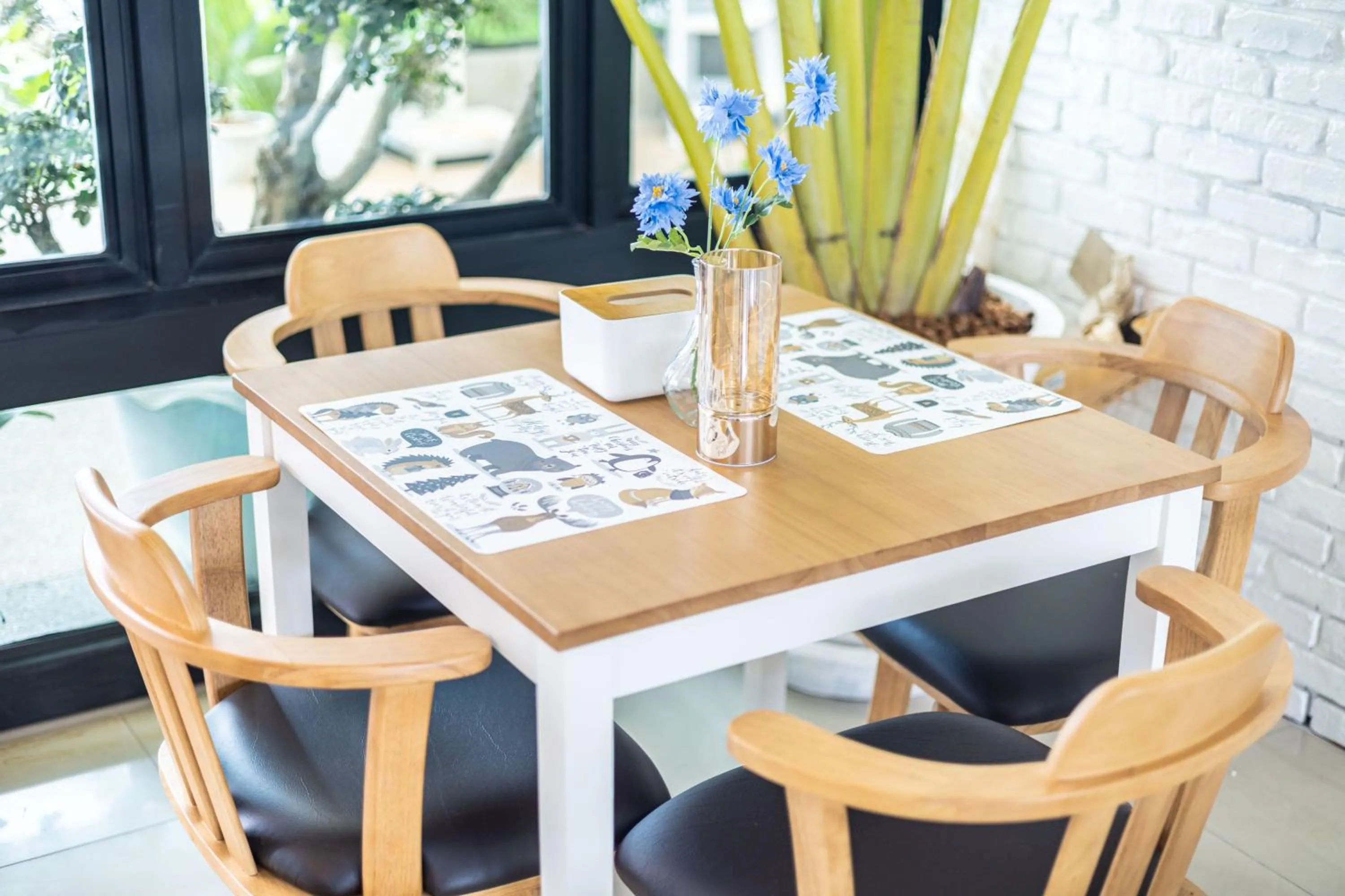 Restaurant/places to eat in Blue Carina Hotel Phuket