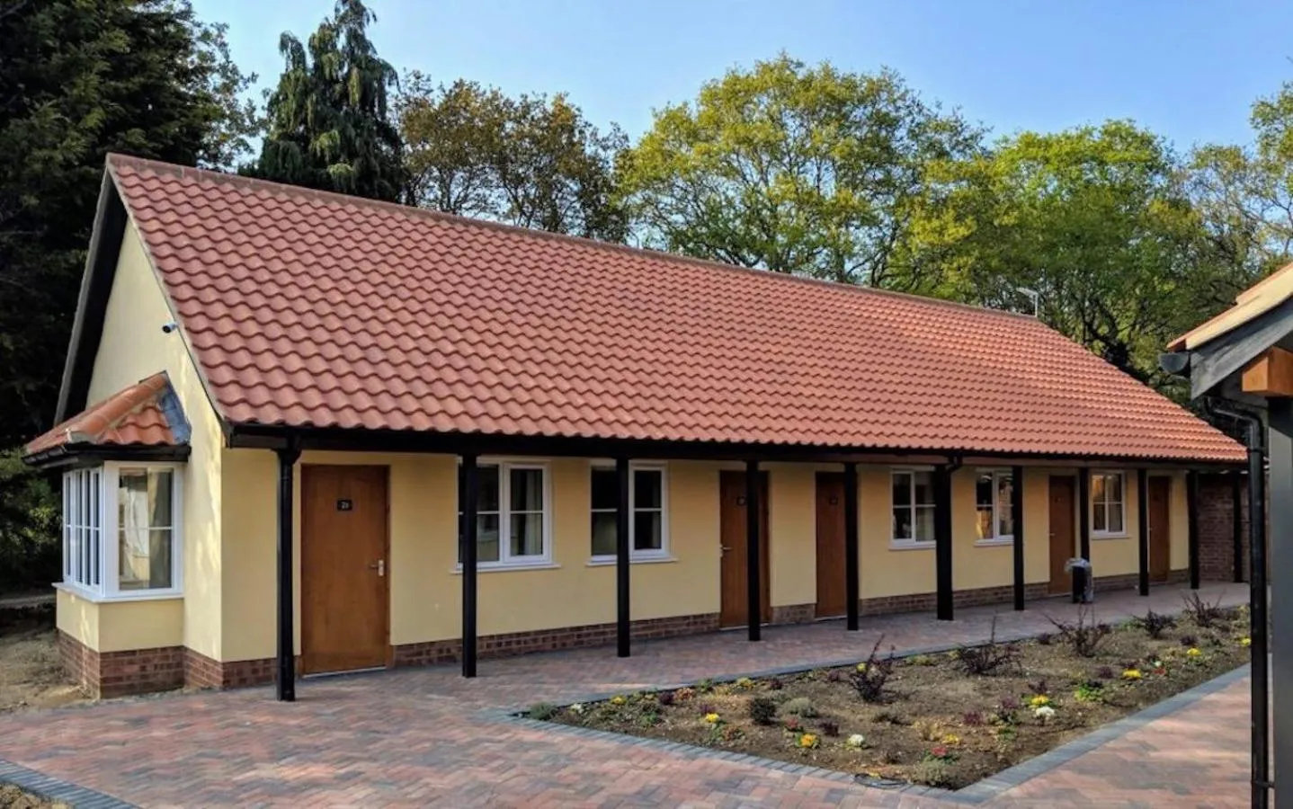 Property building in Wayford Bridge Inn Hotel