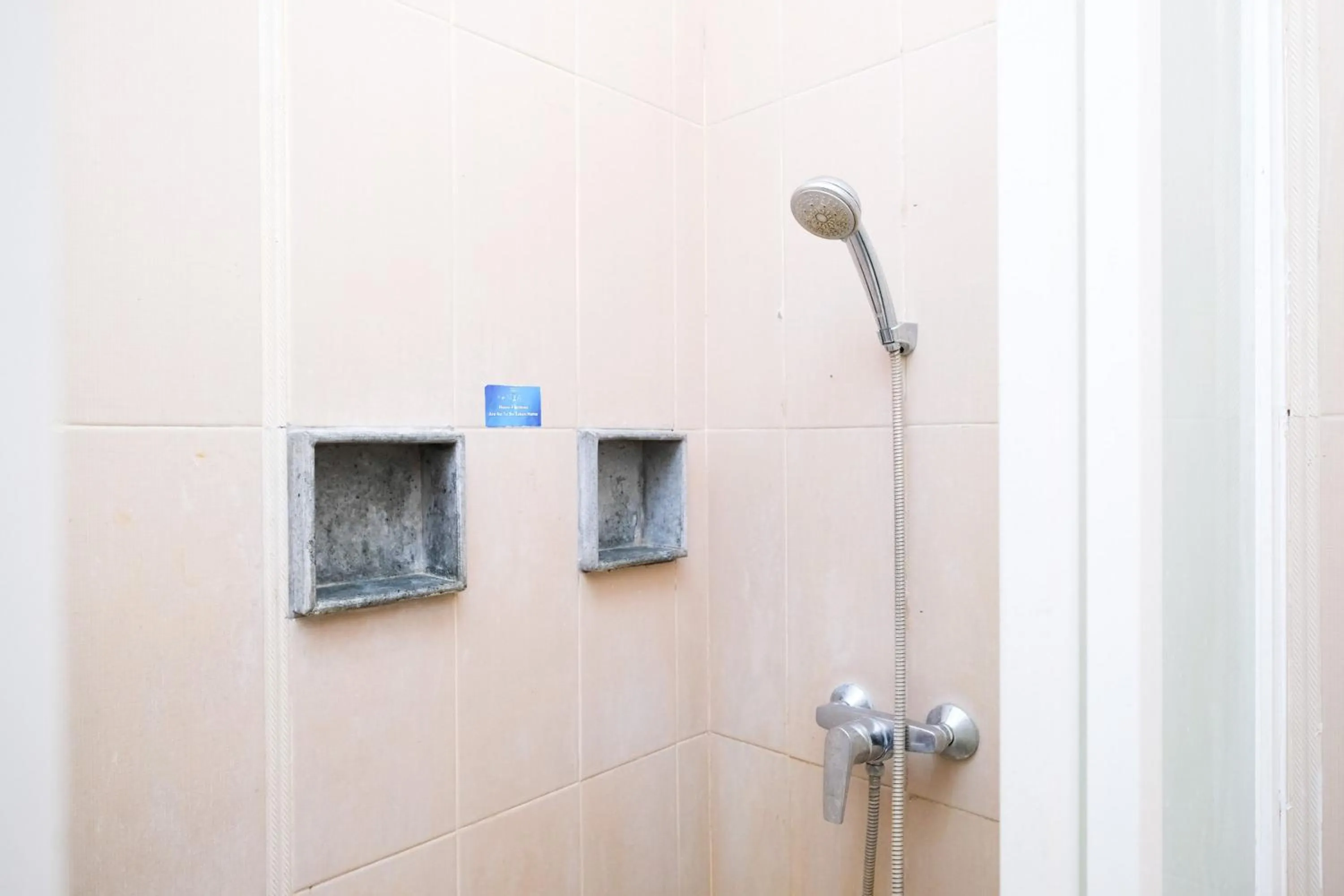 Bathroom in RedDoorz near Legian Street