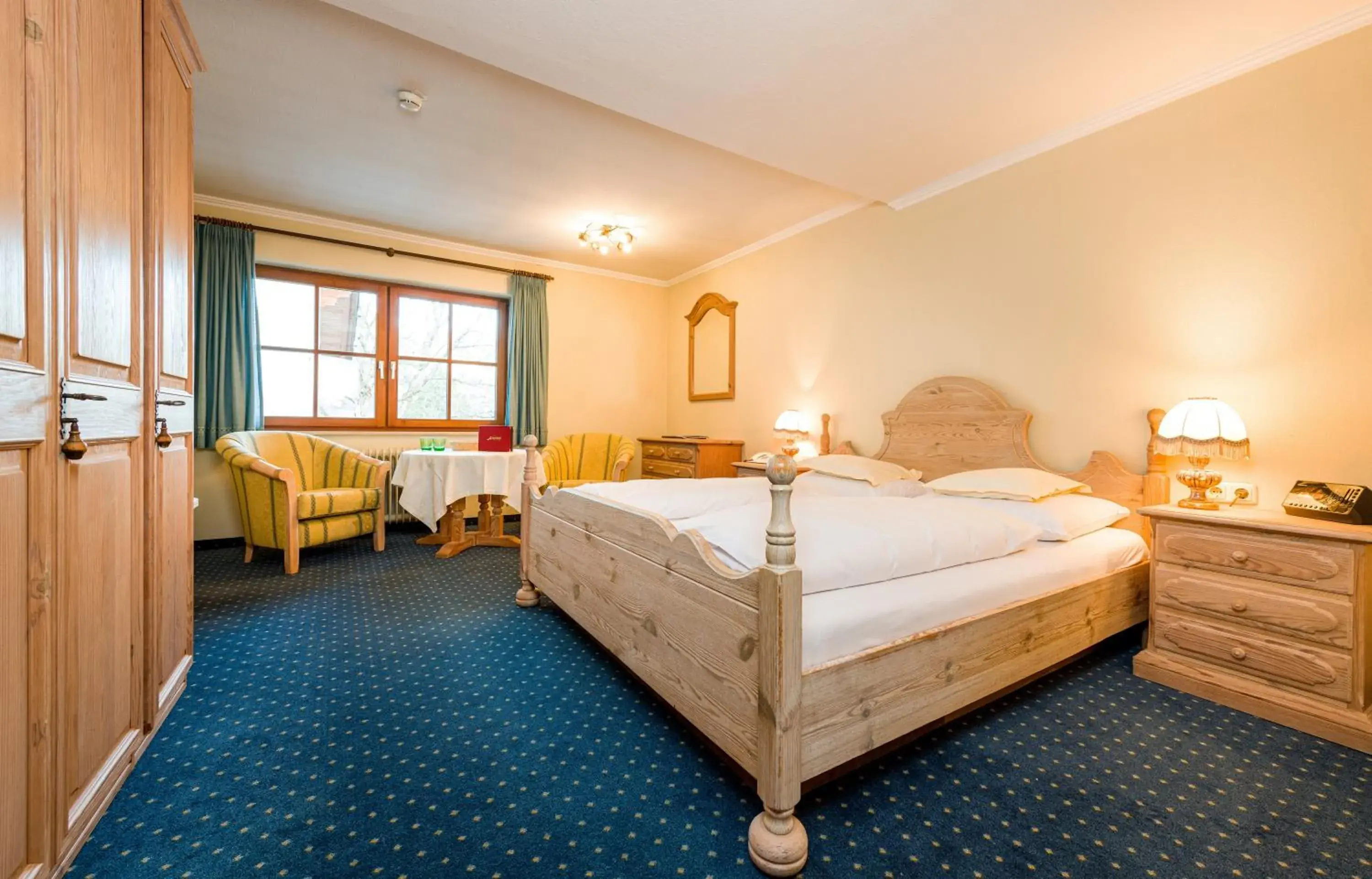 Single Room in Wellness & Sporthotel Alpenhof Single Room in Wellness & Sporthotel Alpenhof