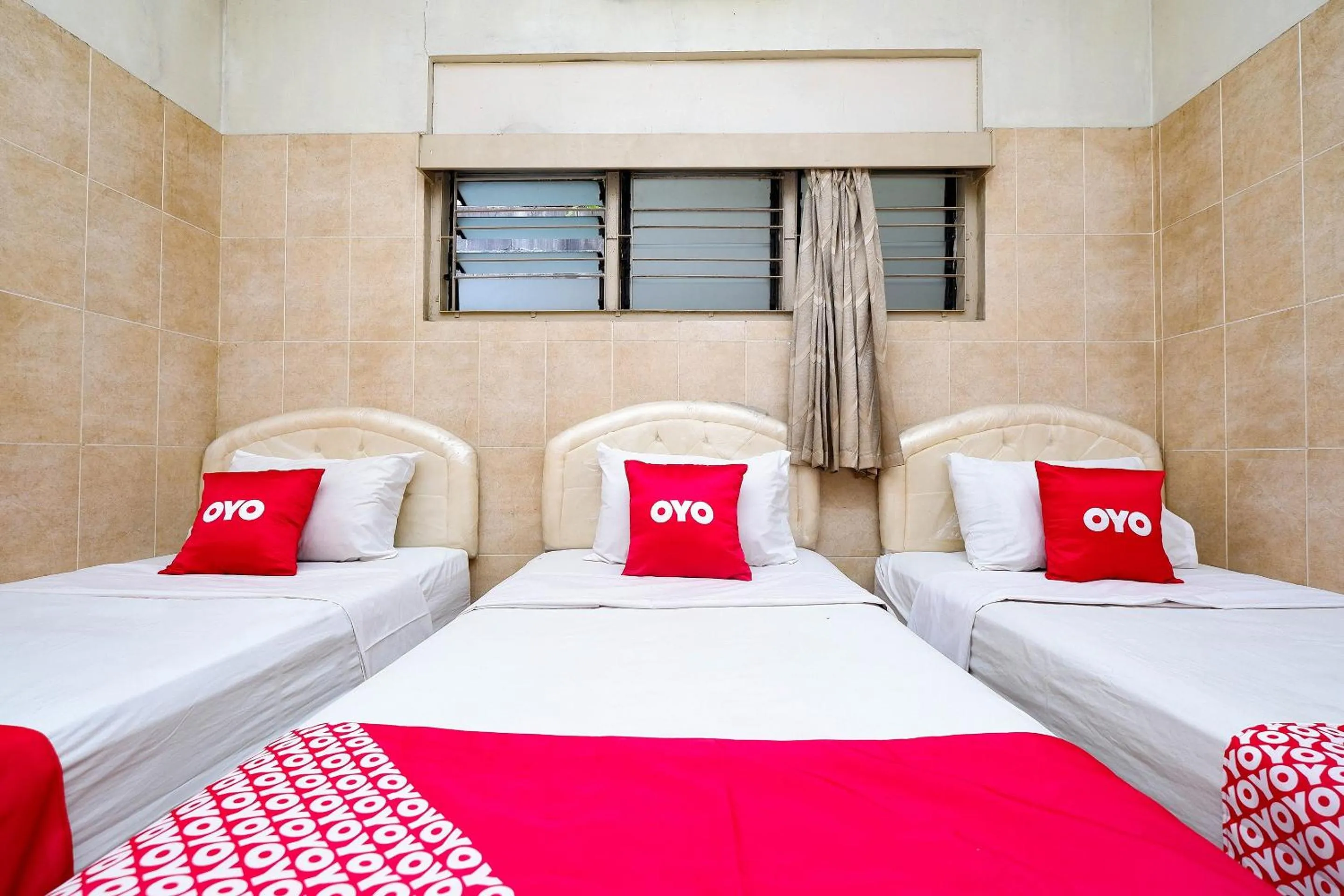 Bedroom in OYO 1843 Cahya Nirwana