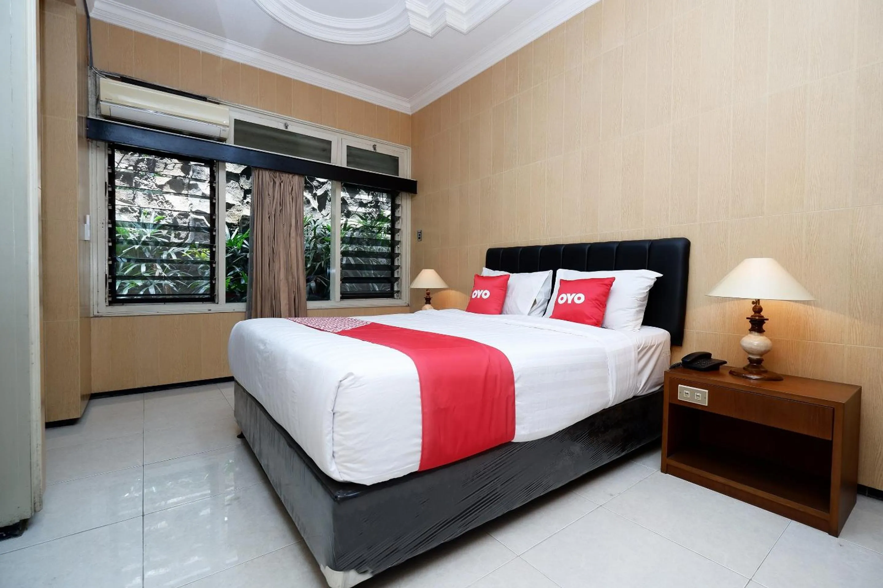 Bedroom in OYO 1843 Cahya Nirwana