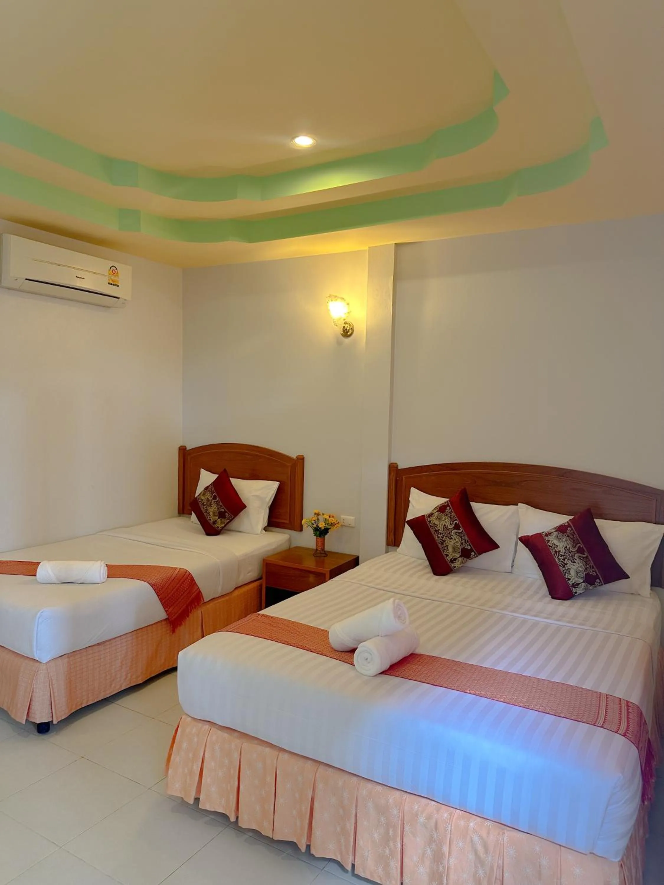 Bed in Sunsea Resort